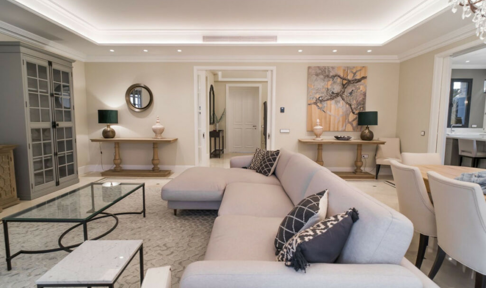 Resale - House -
Los Flamingos