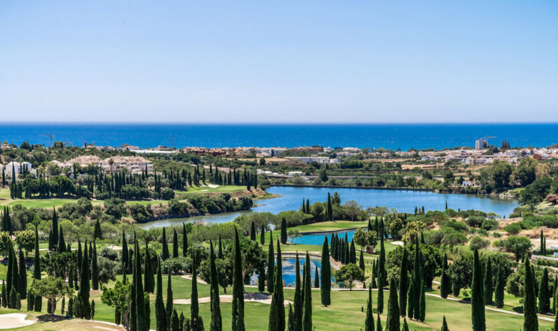 Resale - House -
Los Flamingos