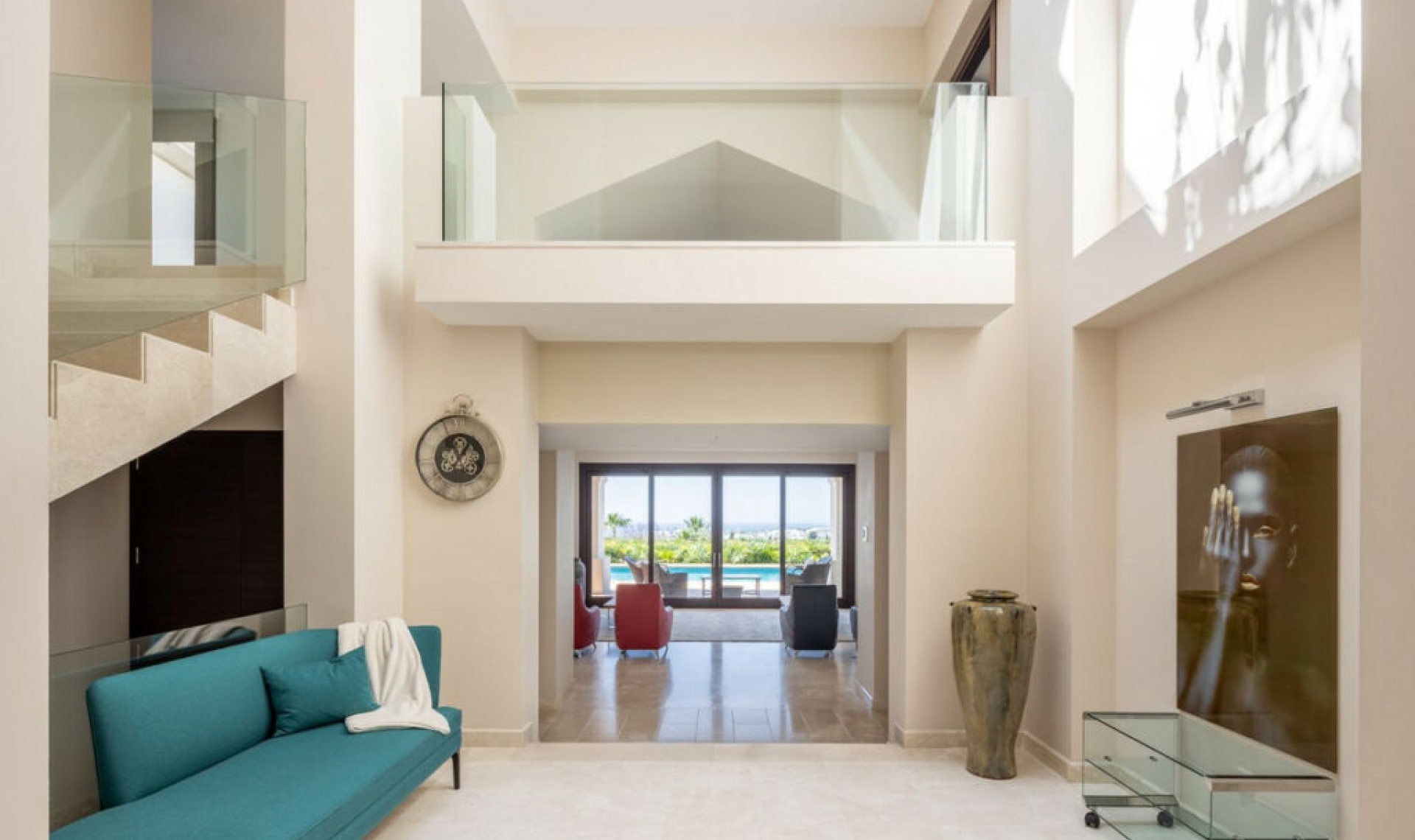 Resale - House -
Los Flamingos