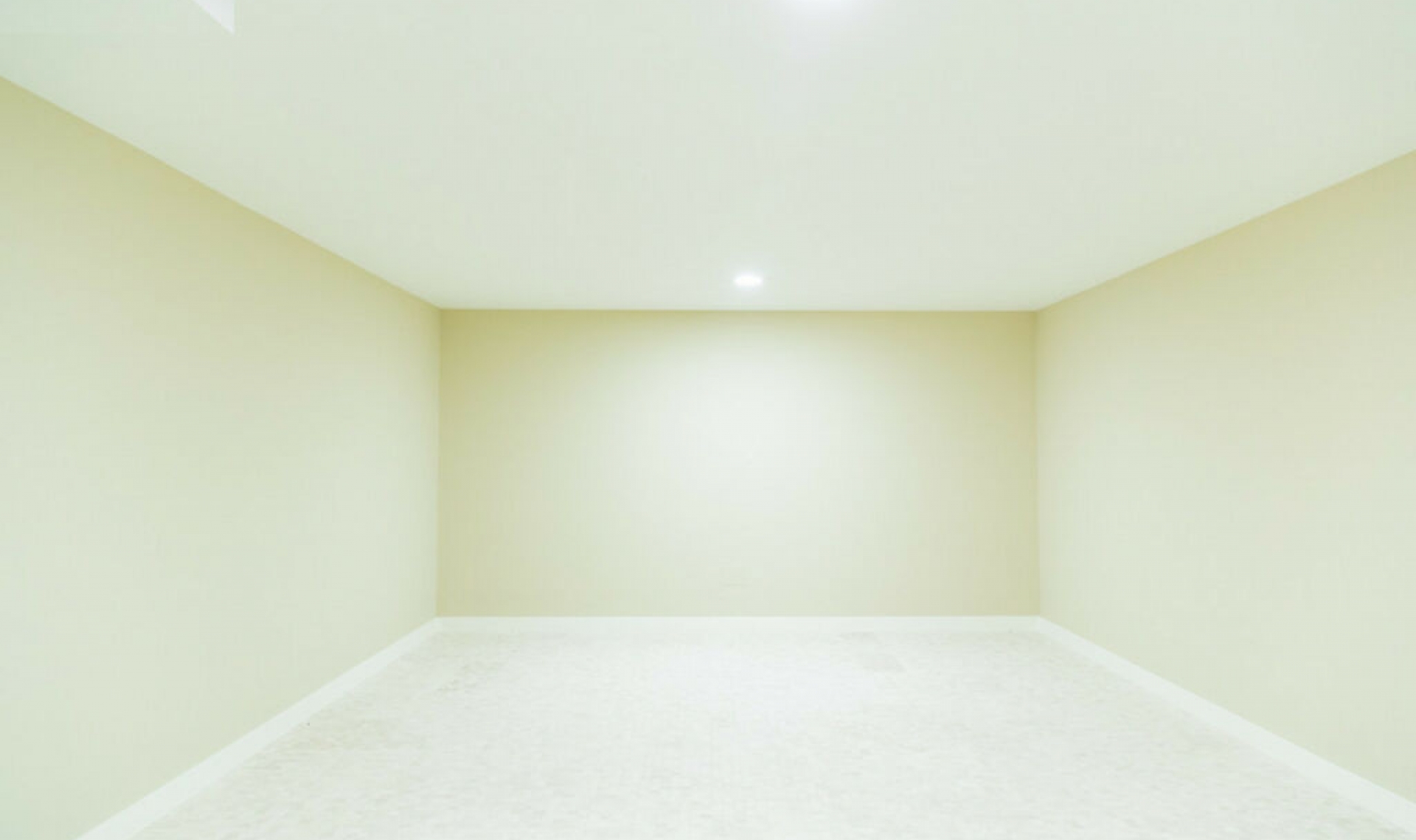 Resale - House -
Los Flamingos