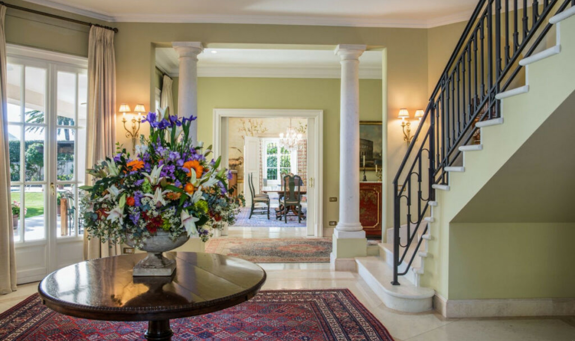 Resale - House -
Los Monteros