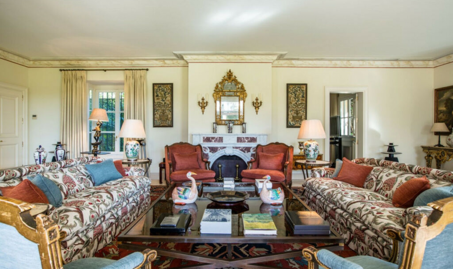 Resale - House -
Los Monteros