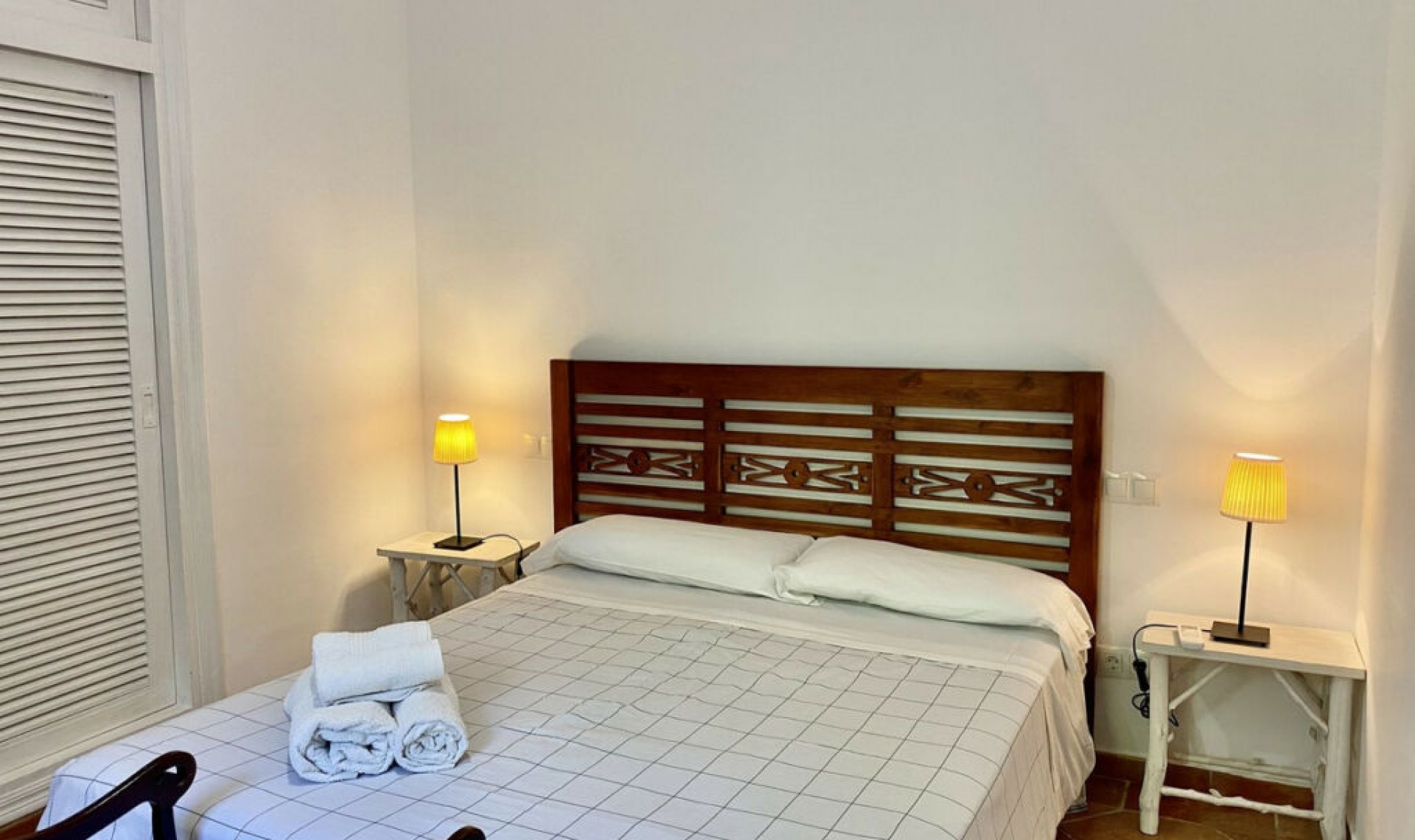 Resale - House -
Los Monteros