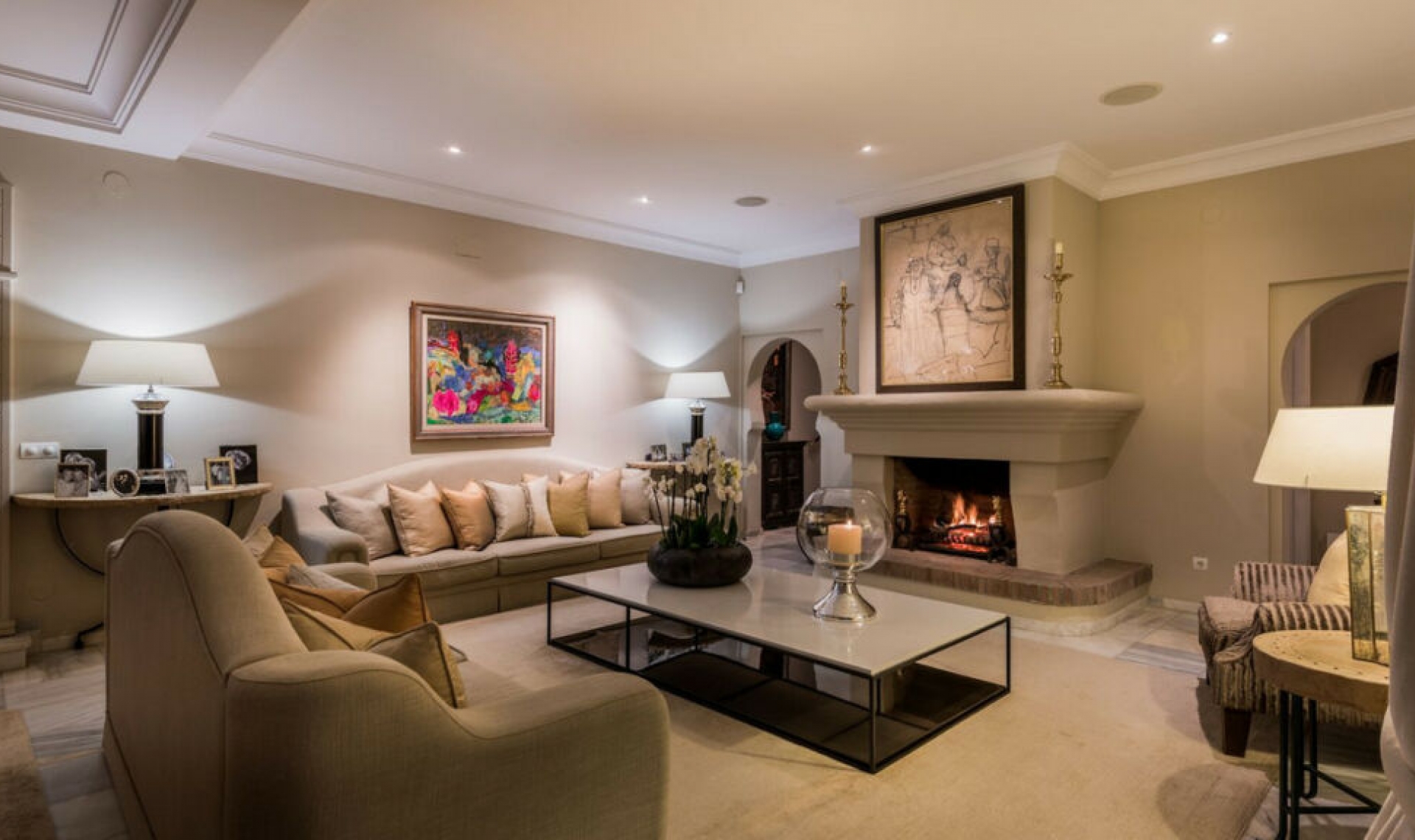 Resale - House -
Los Monteros