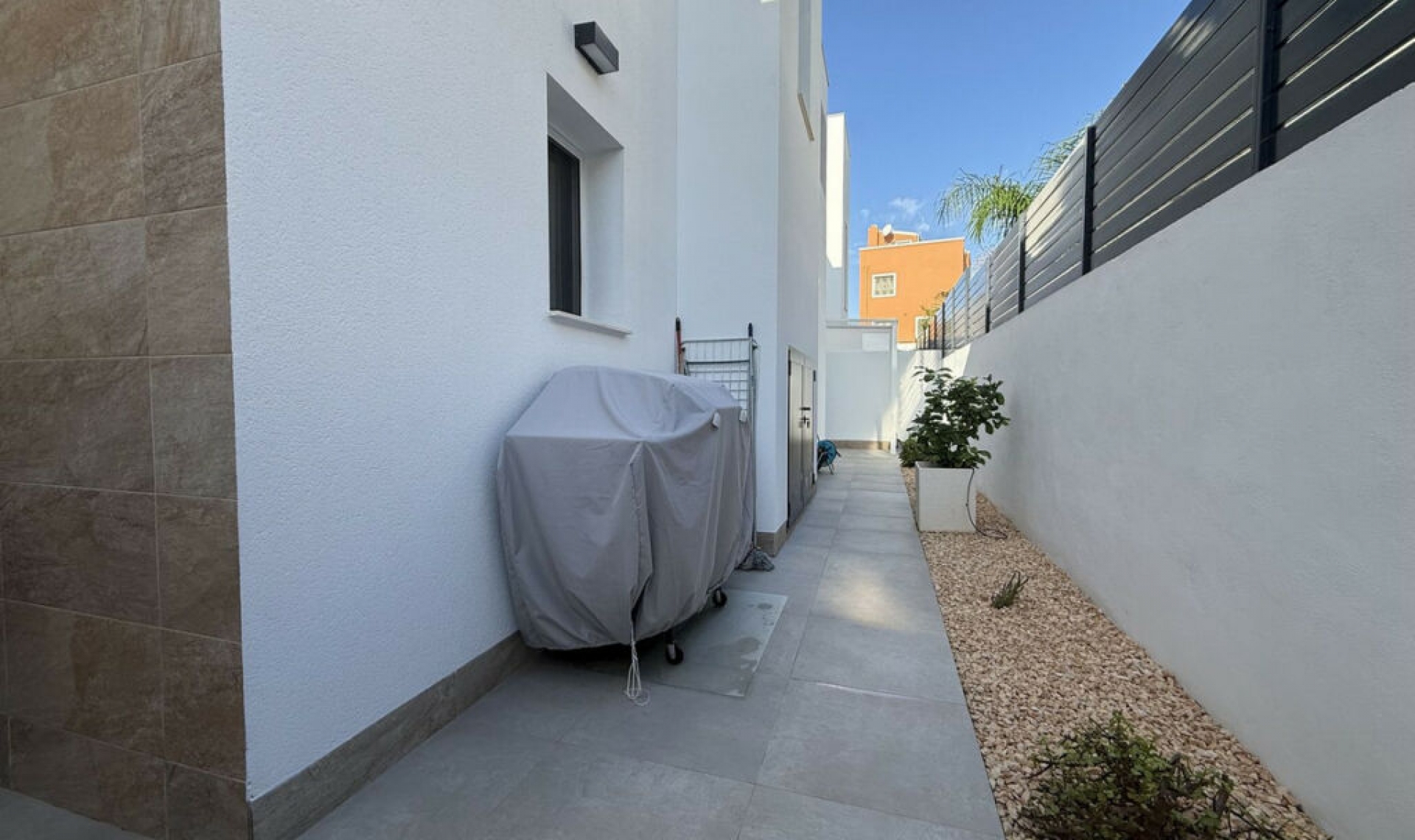 Resale - House -
Los Montesinos