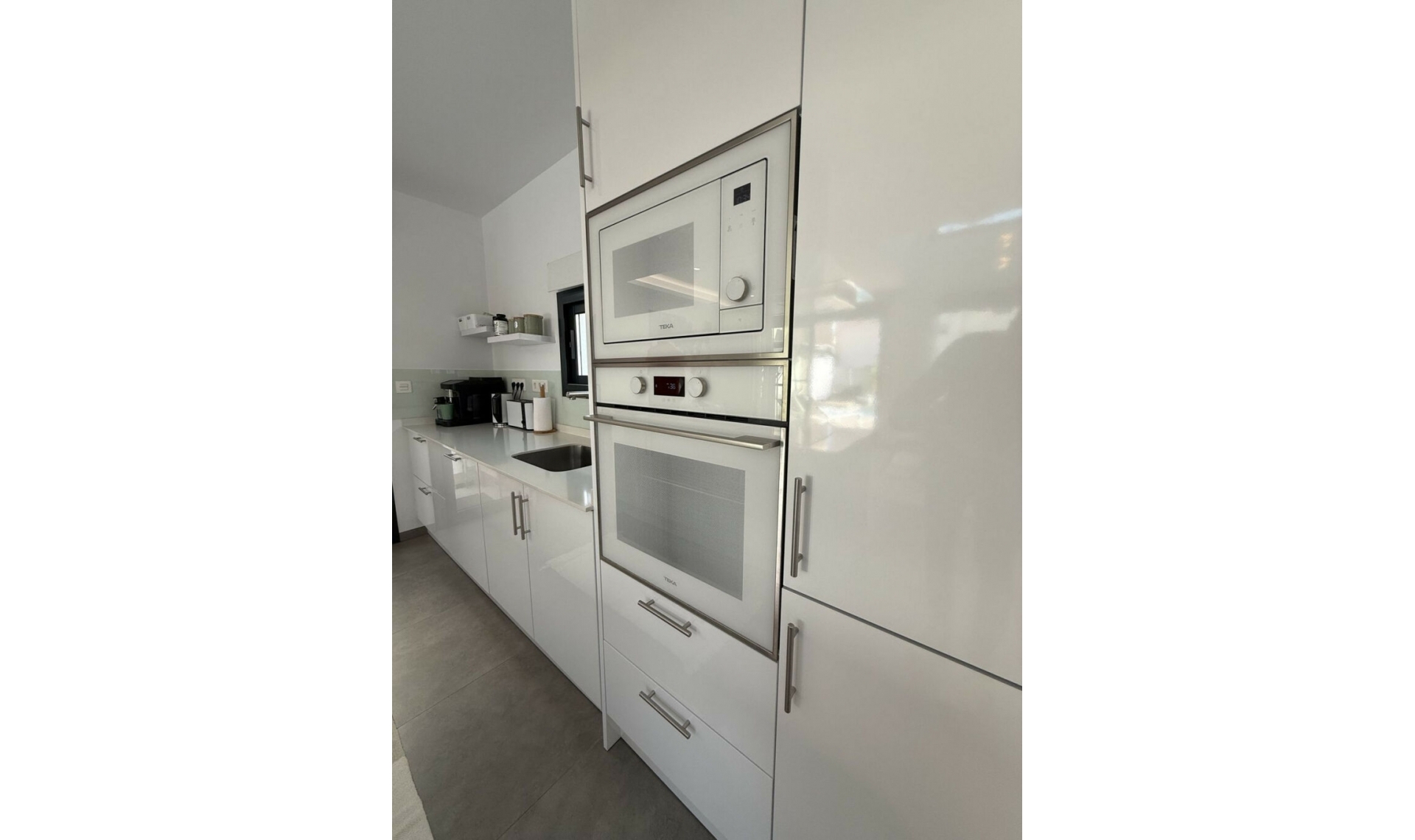 Resale - House -
Los Montesinos