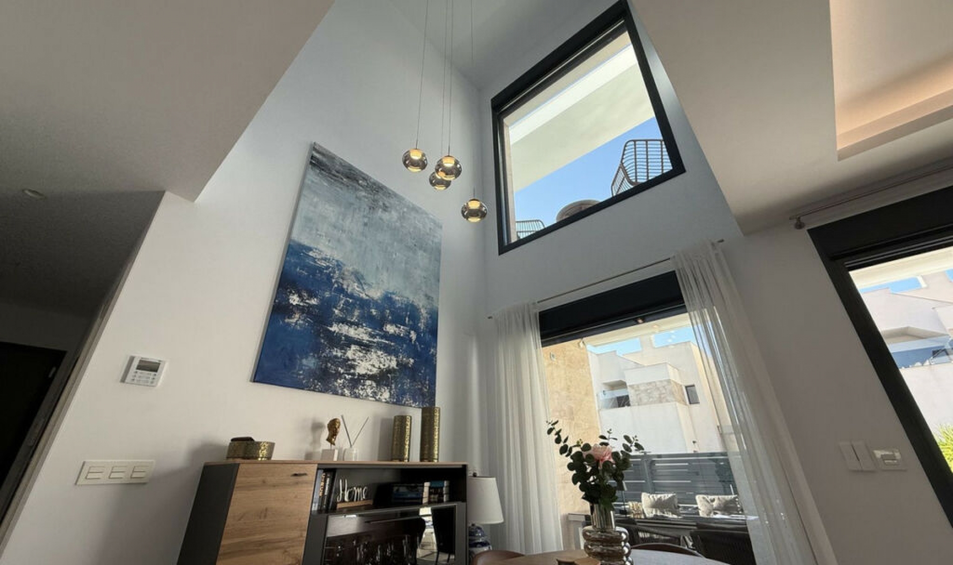 Resale - House -
Los Montesinos