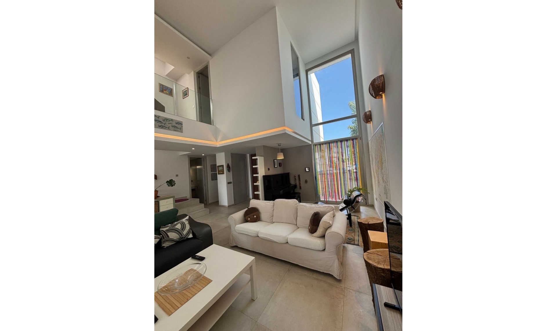 Resale - House -
Los Pacos