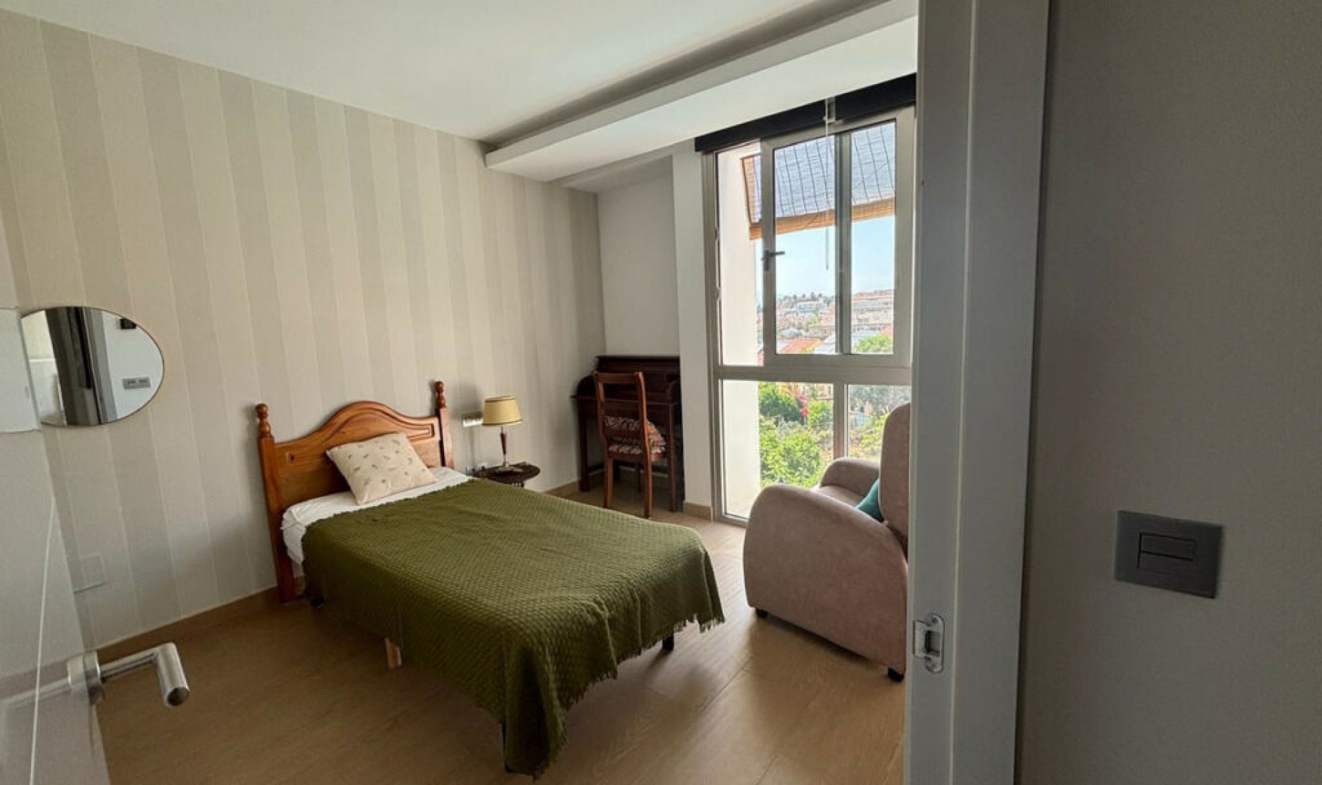 Resale - House -
Los Pacos