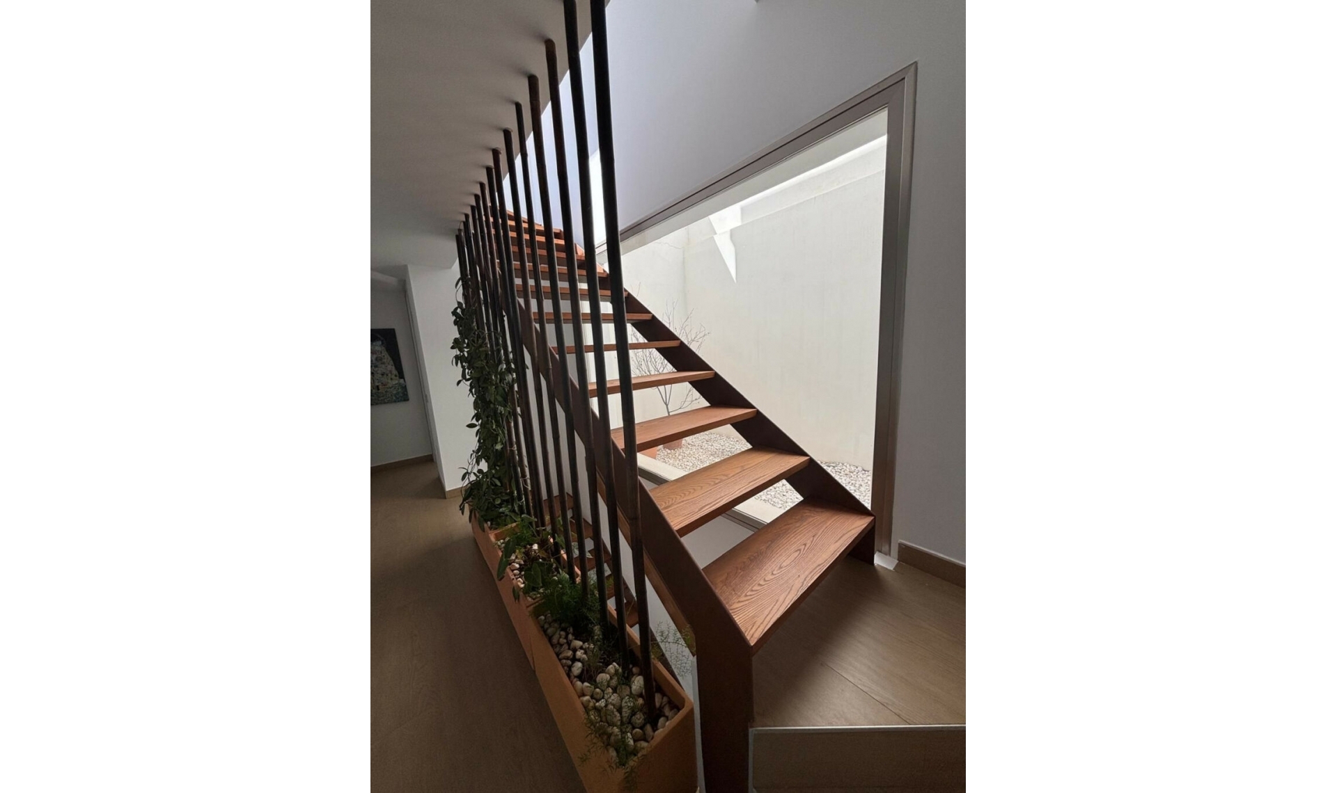 Resale - House -
Los Pacos