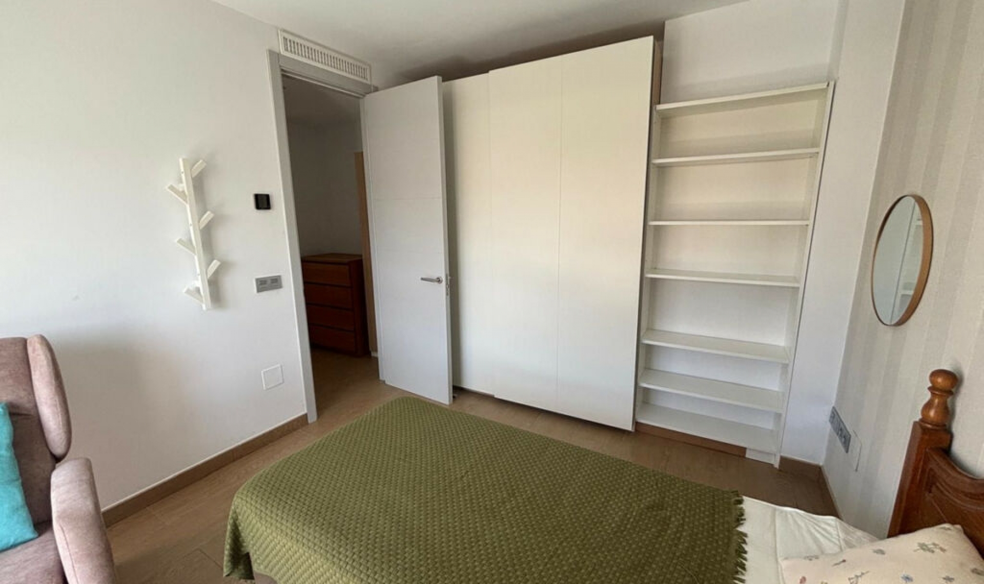 Resale - House -
Los Pacos