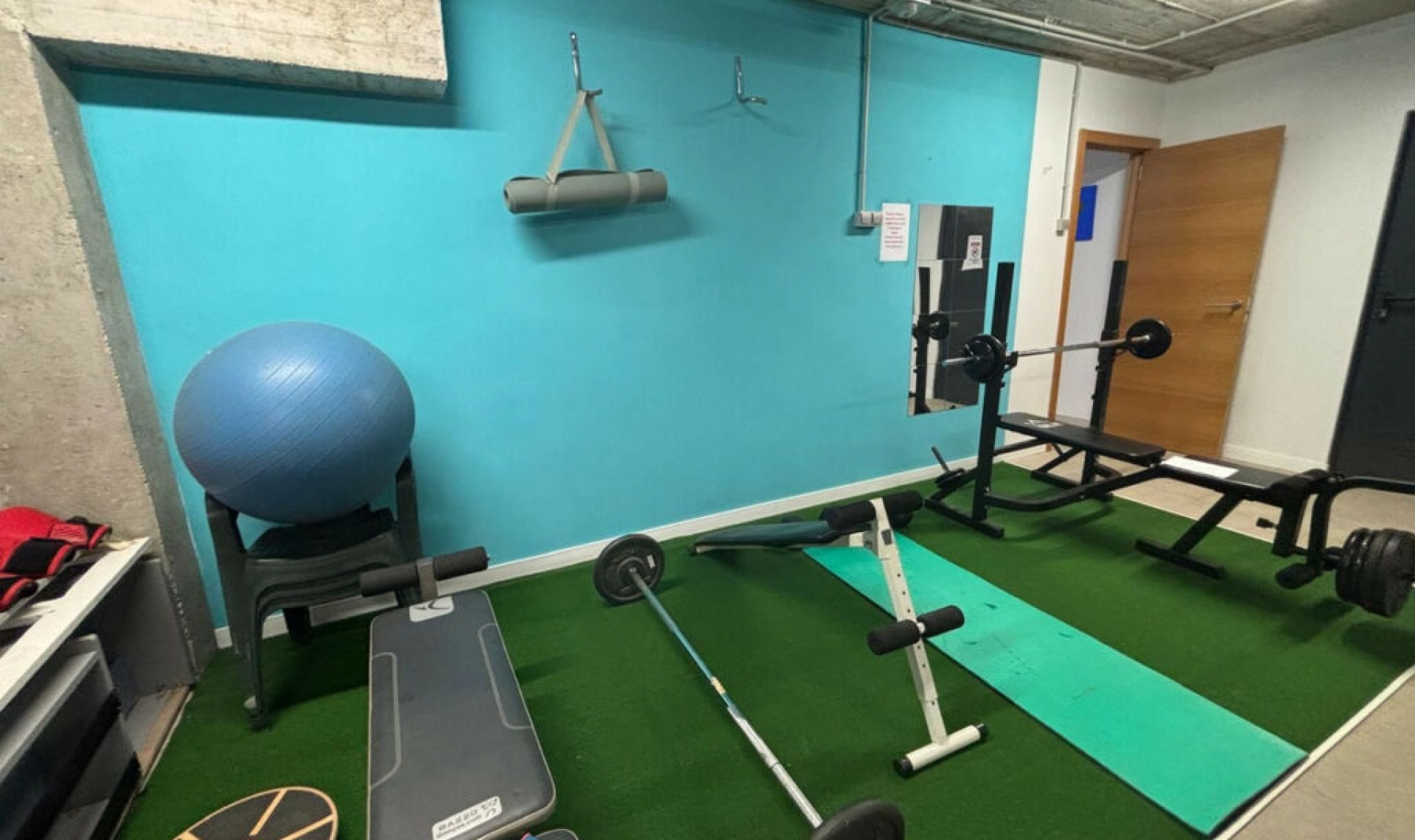 Resale - House -
Los Pacos