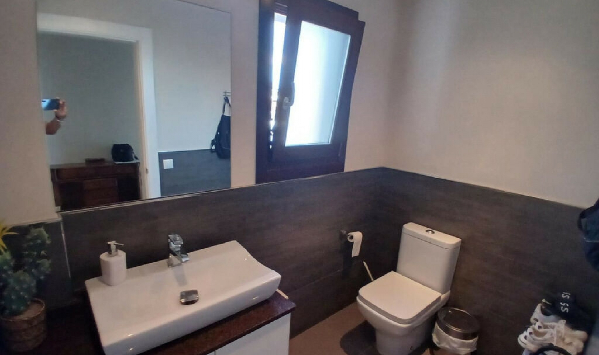 Resale - House -
Los Pacos