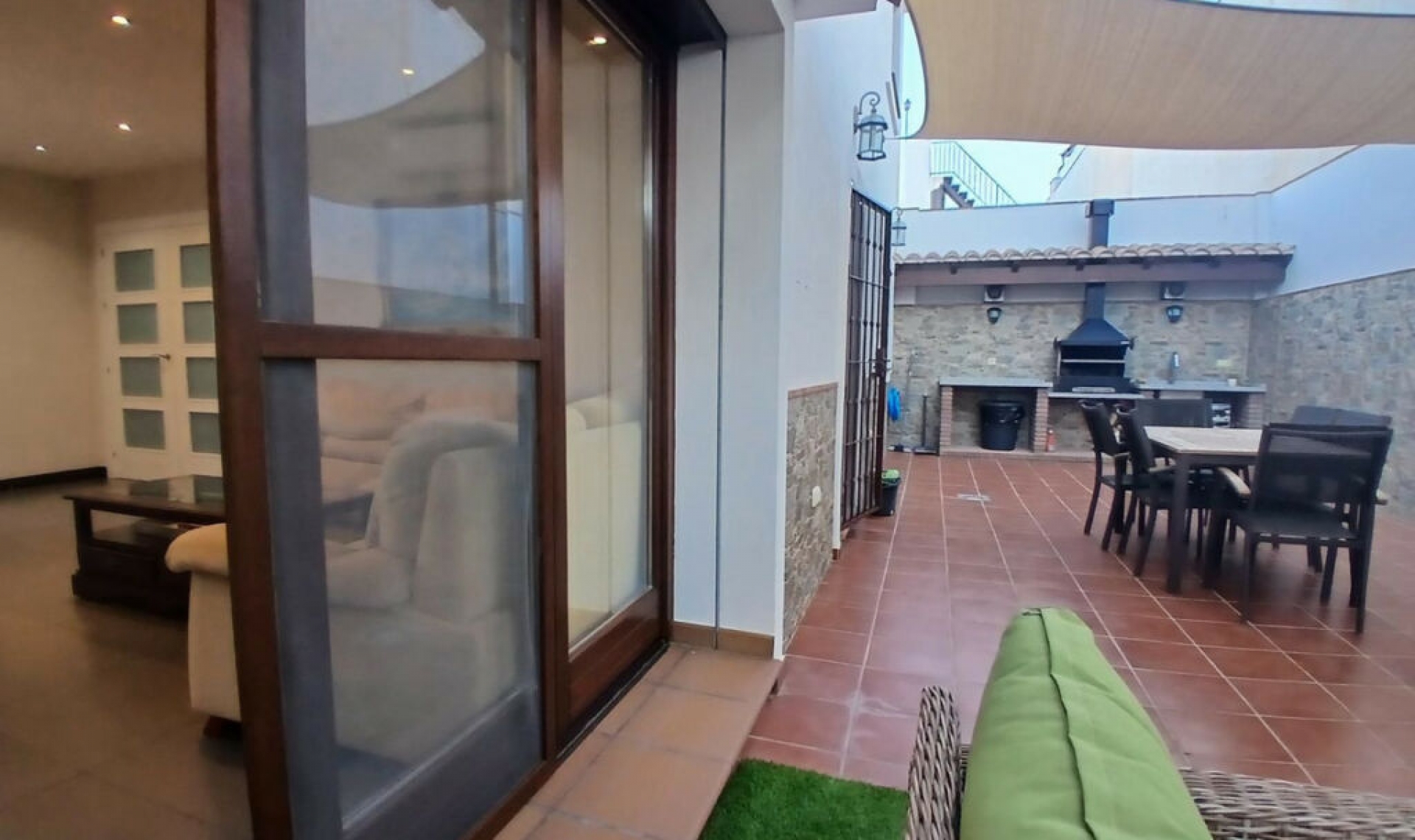 Resale - House -
Los Pacos