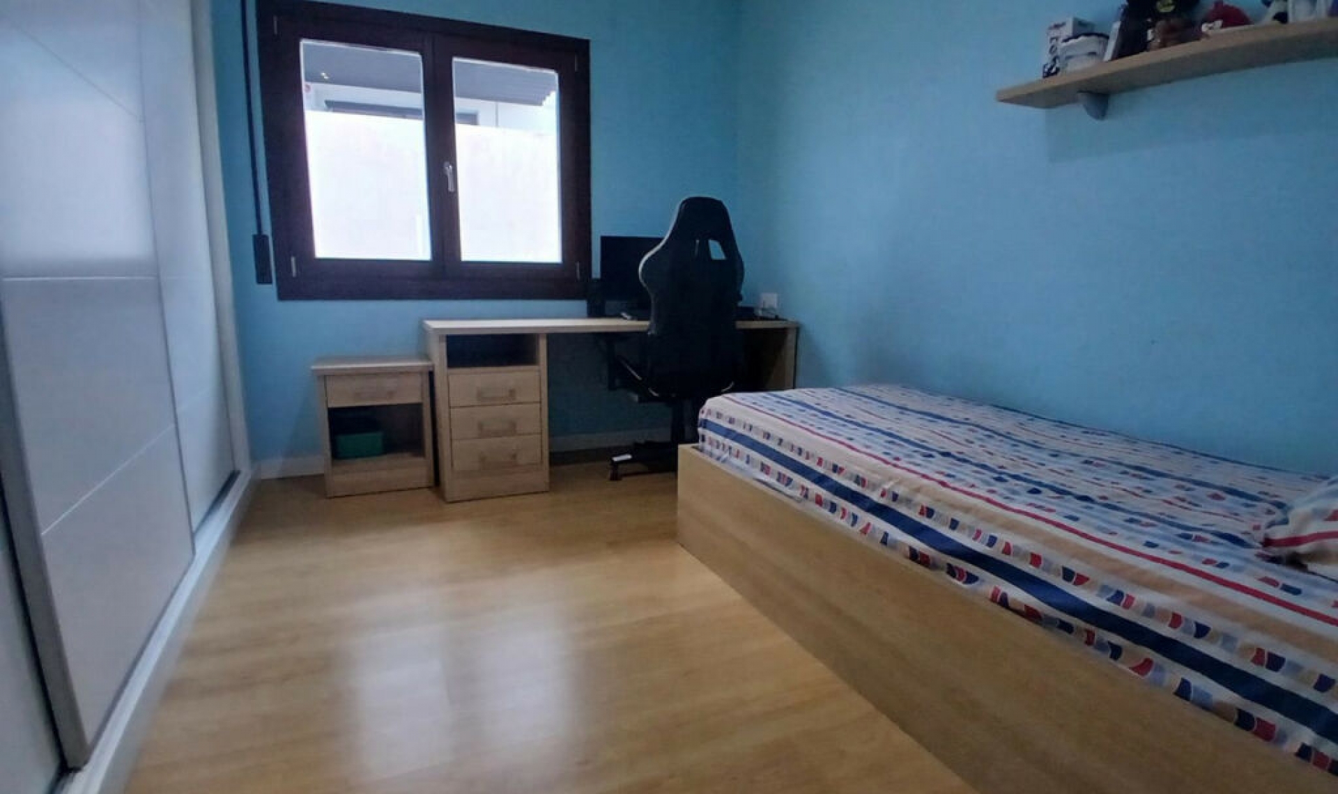 Resale - House -
Los Pacos