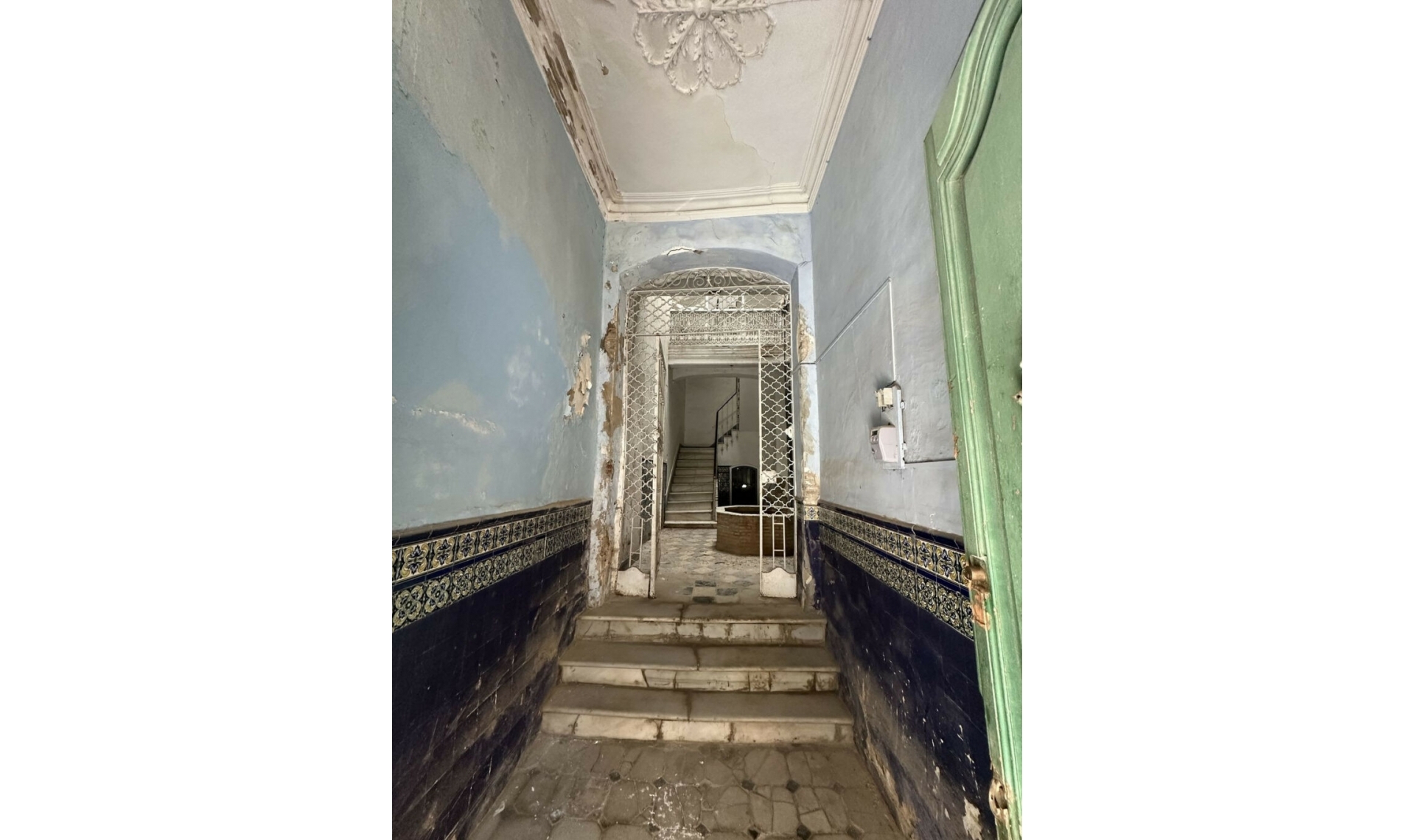 Resale - House -
Málaga Centro