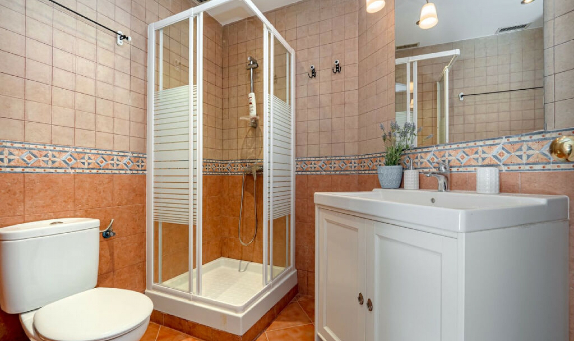 Resale - House -
Málaga Este