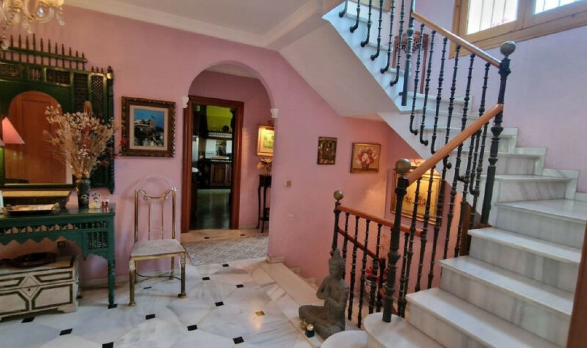 Resale - House -
Málaga Este