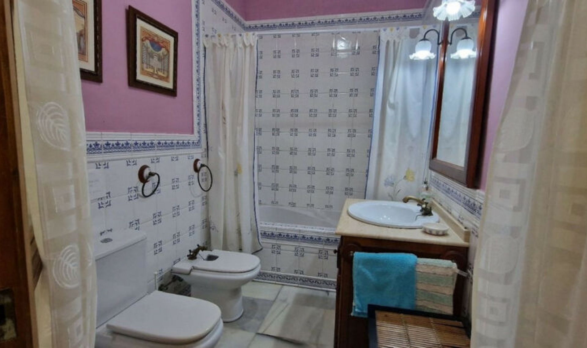 Resale - House -
Málaga Este