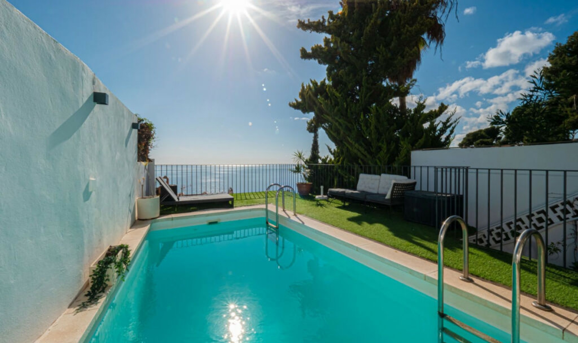 Resale - House -
Málaga Este