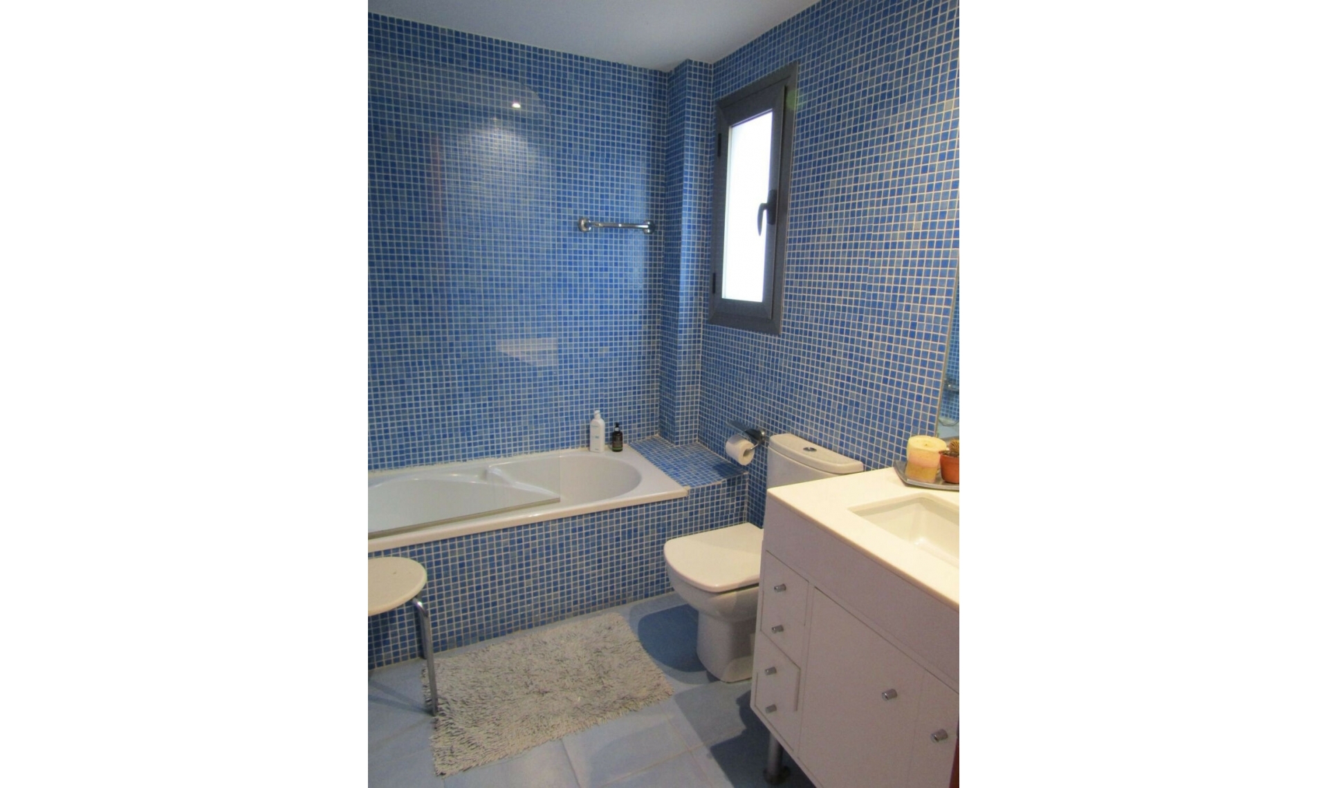 Resale - House -
Málaga Este
