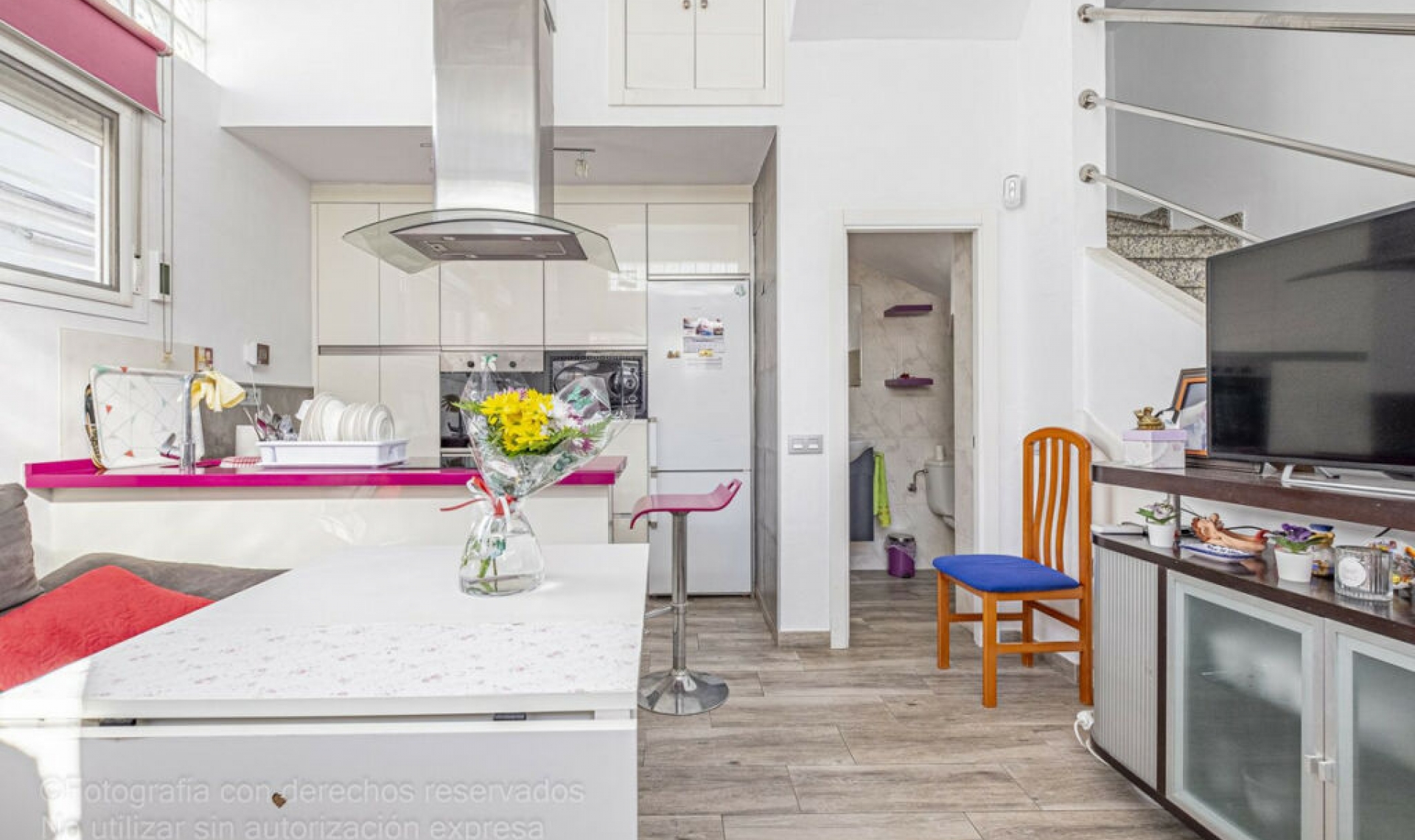 Resale - House -
Málaga