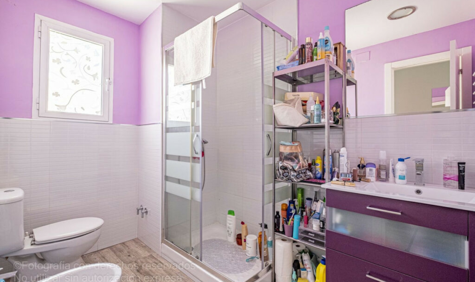 Resale - House -
Málaga