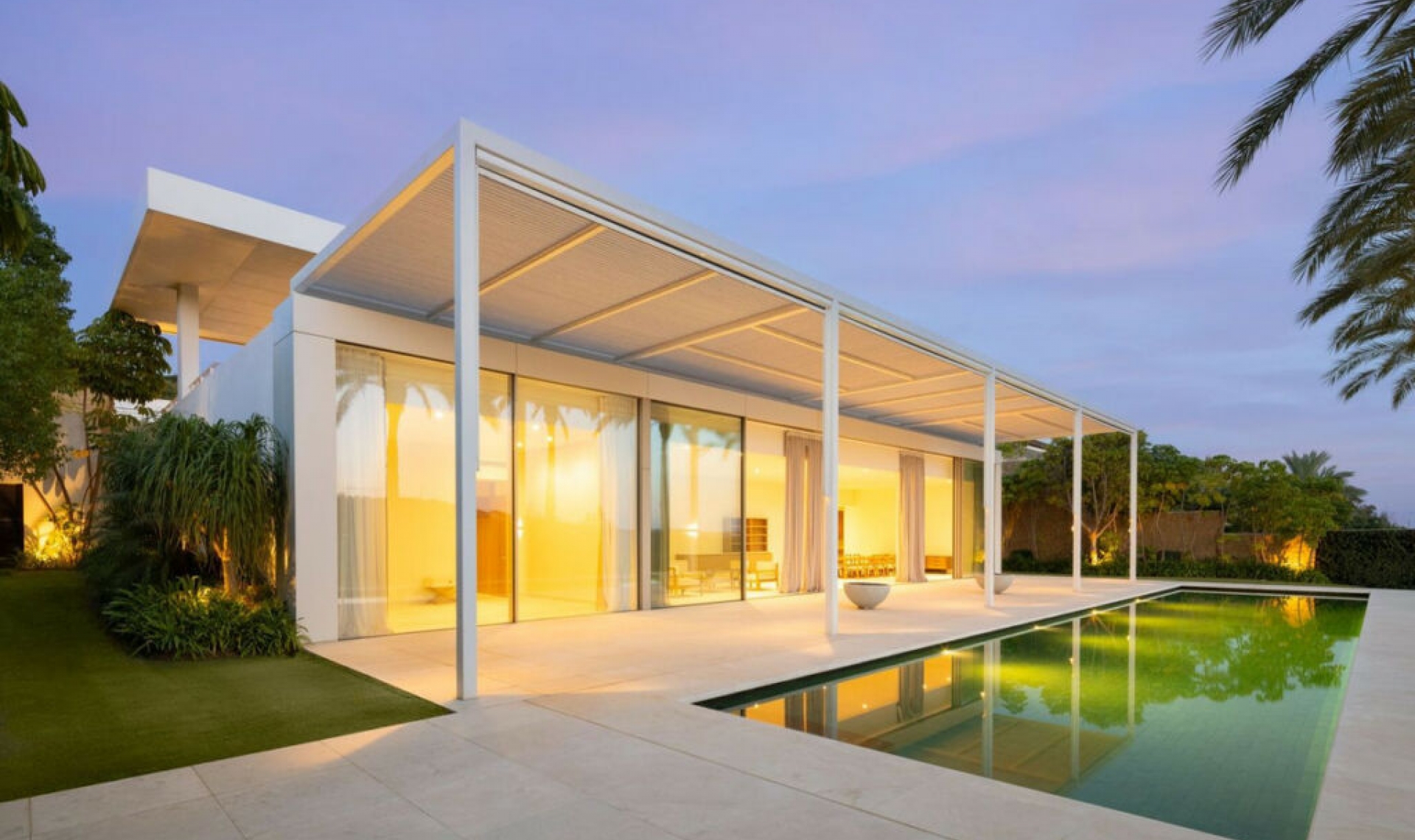 Resale - House -
Málaga