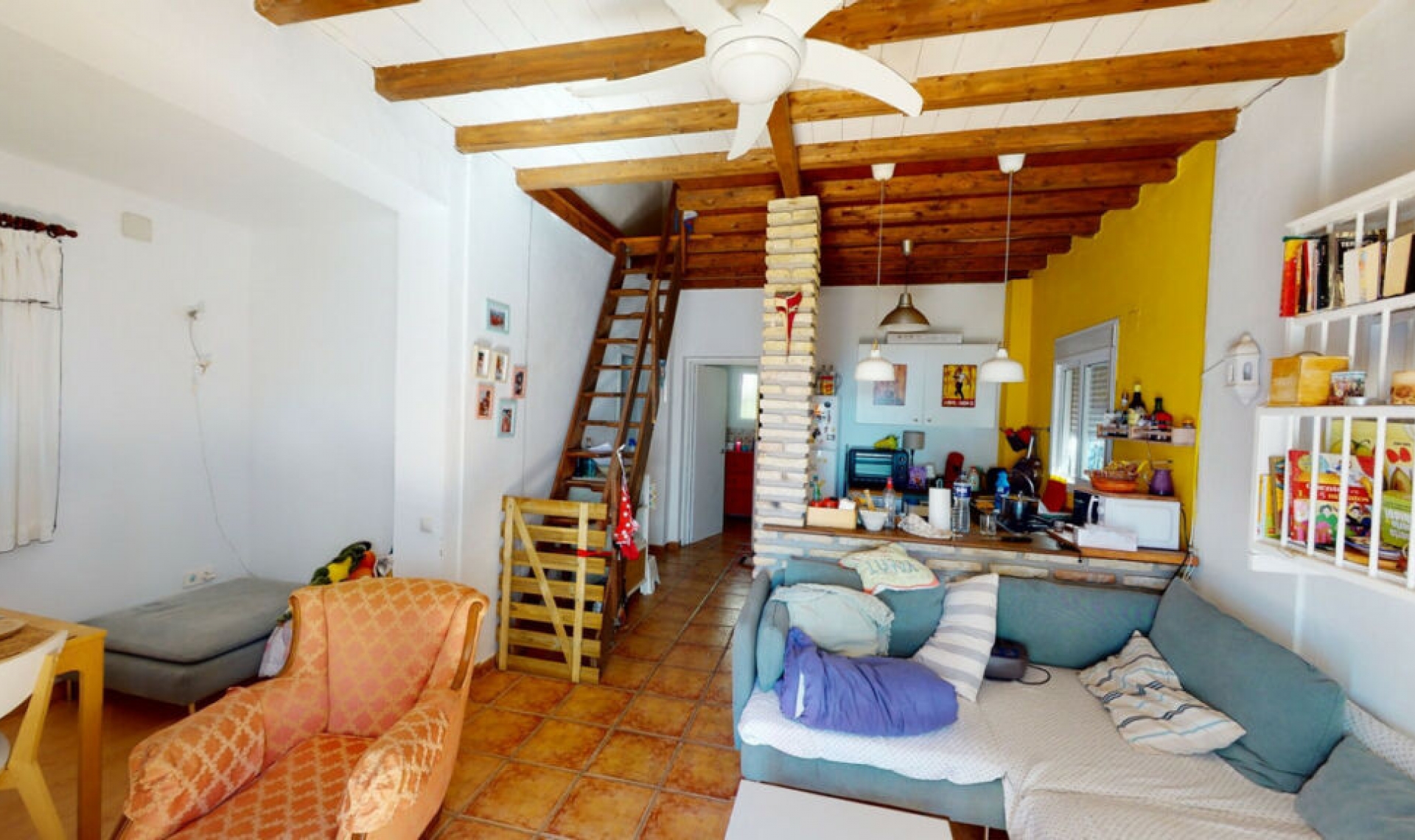 Resale - House -
Málaga