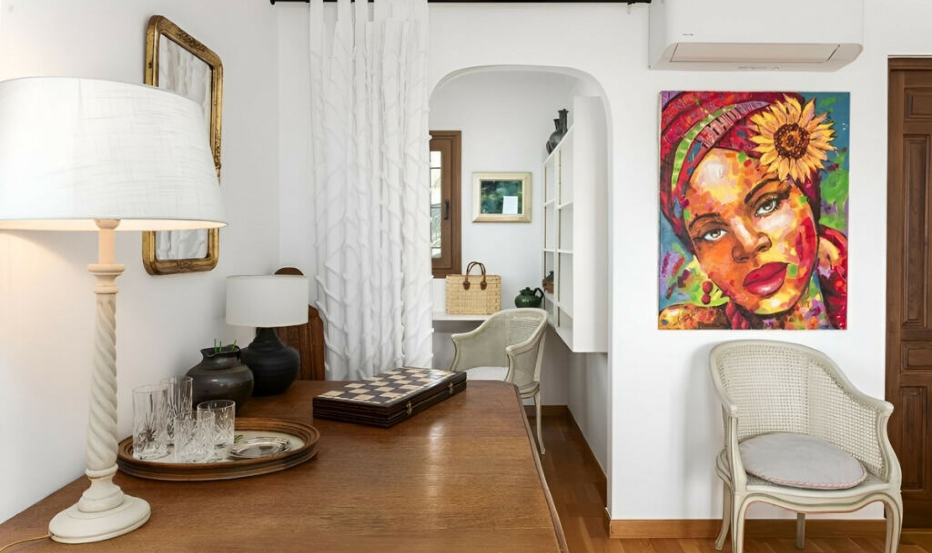 Resale - House -
Málaga