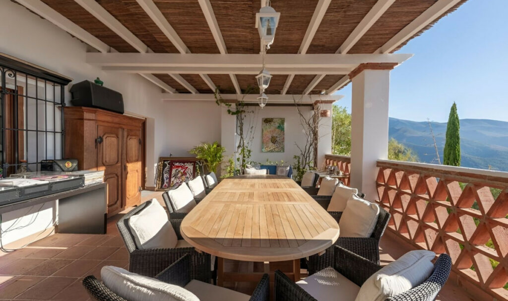 Resale - House -
Málaga