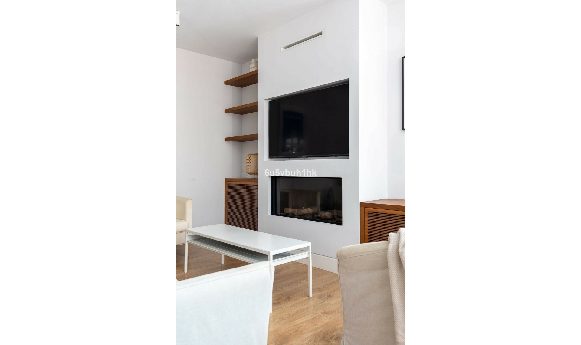 Resale - House -
Málaga