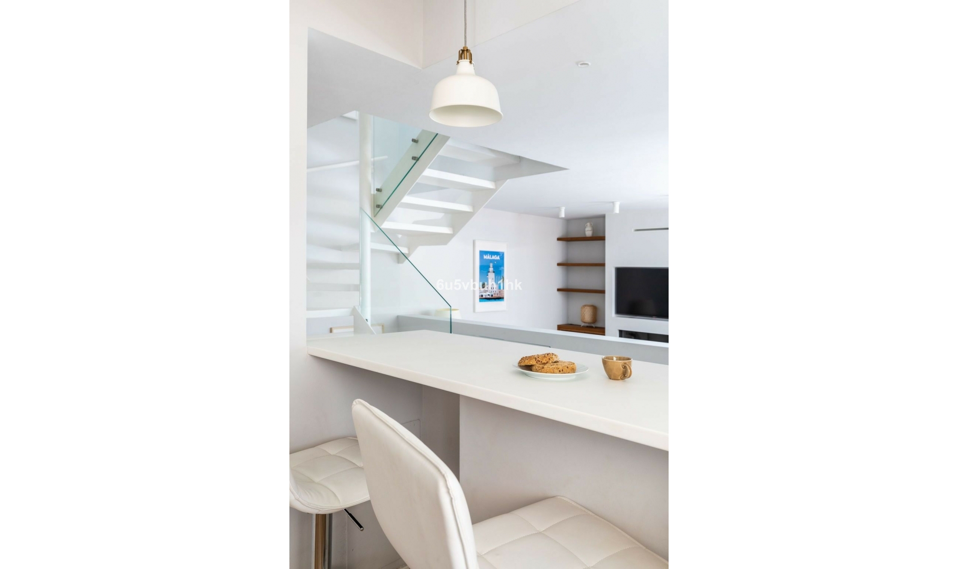 Resale - House -
Málaga