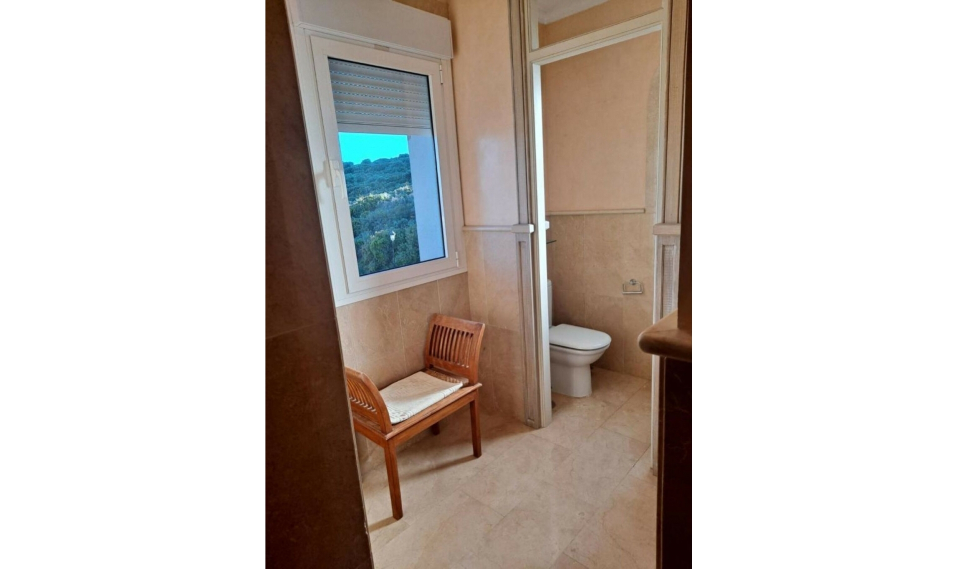 Resale - House -
Manilva