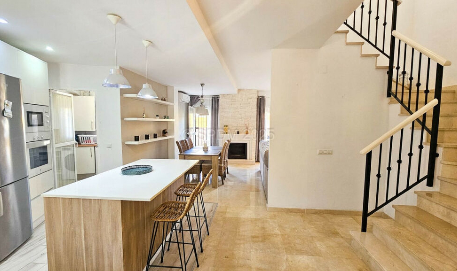 Resale - House -
Manilva