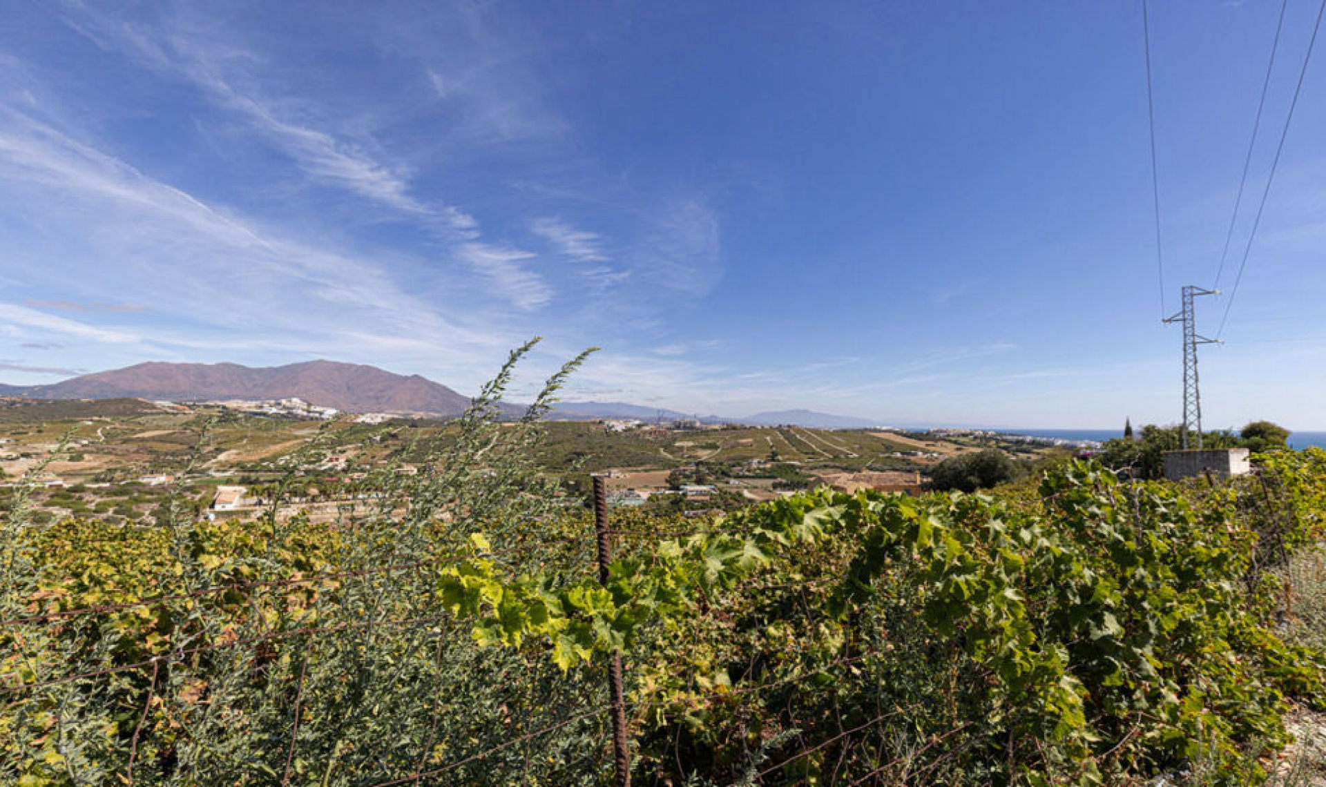 Resale - House -
Manilva