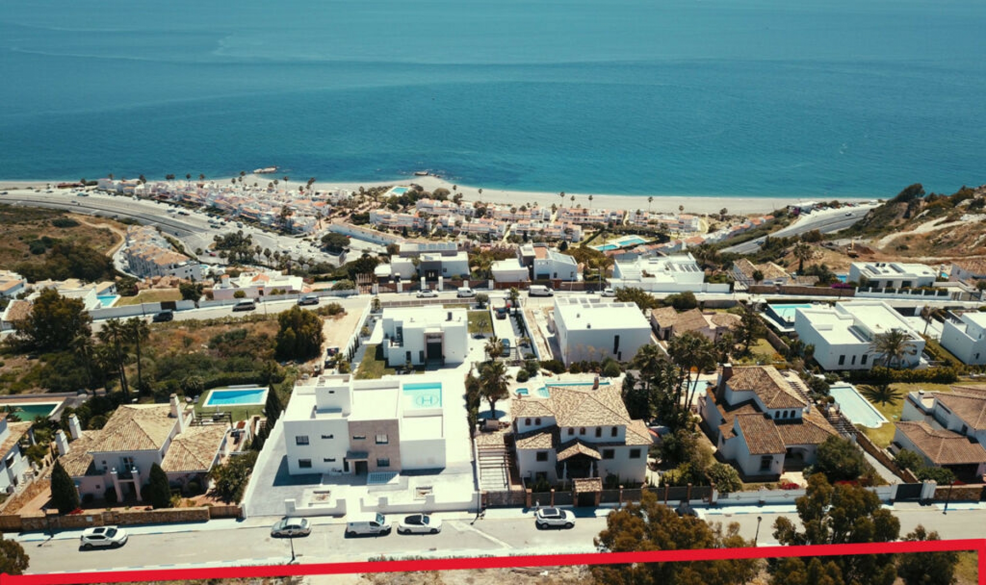 Resale - House -
Manilva