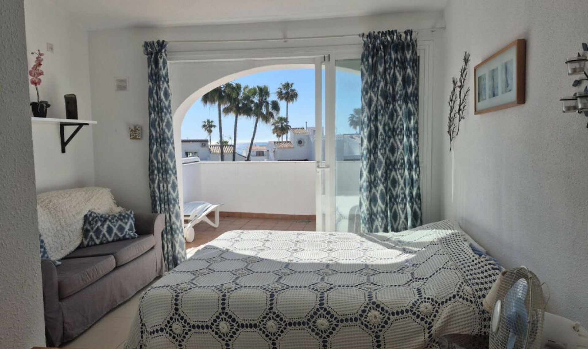 Resale - House -
Manilva