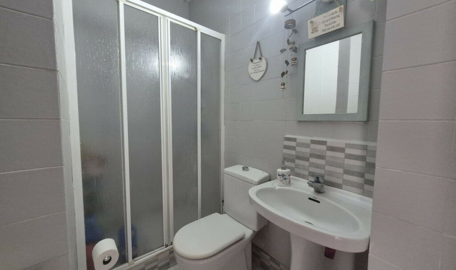 Resale - House -
Manilva