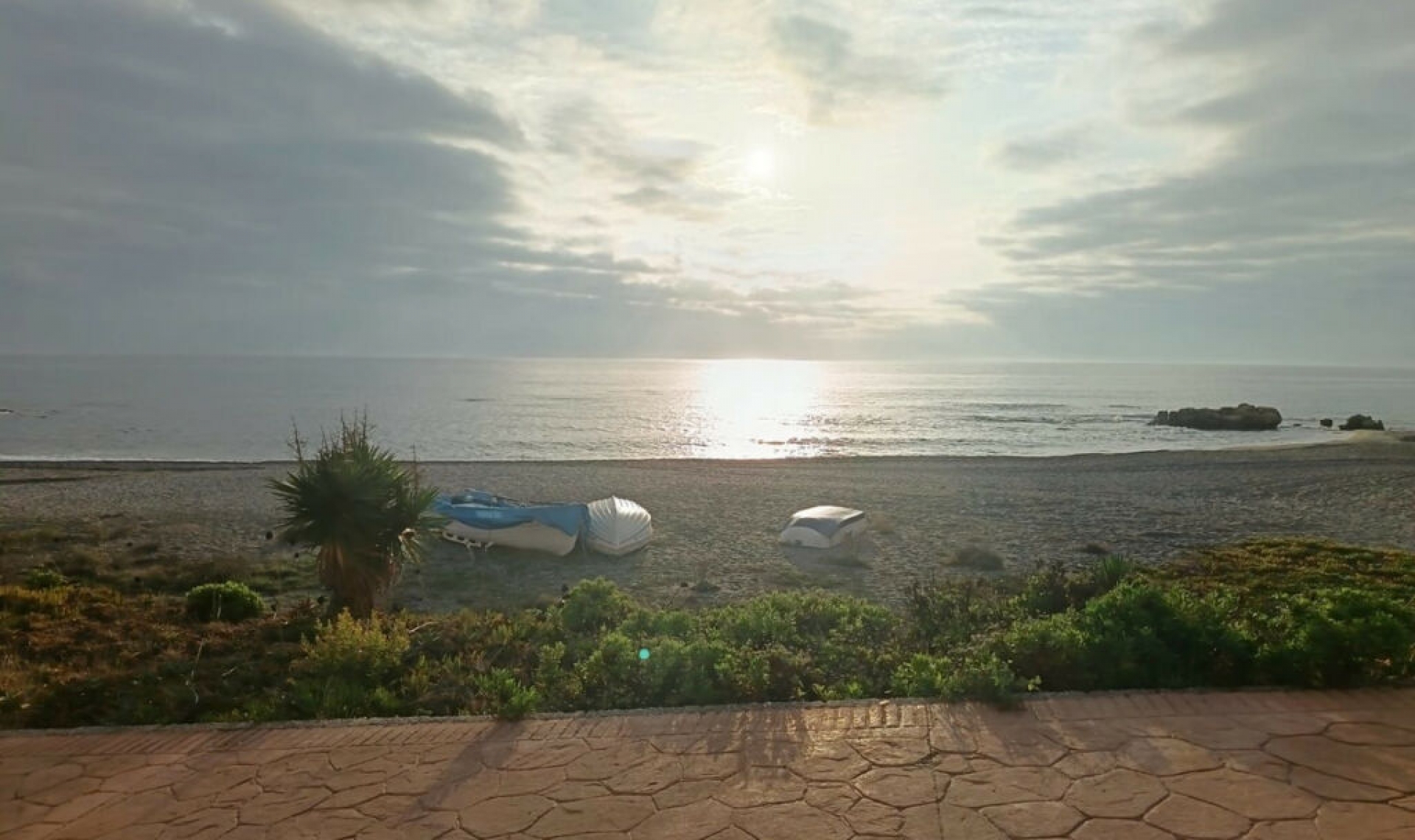 Resale - House -
Manilva