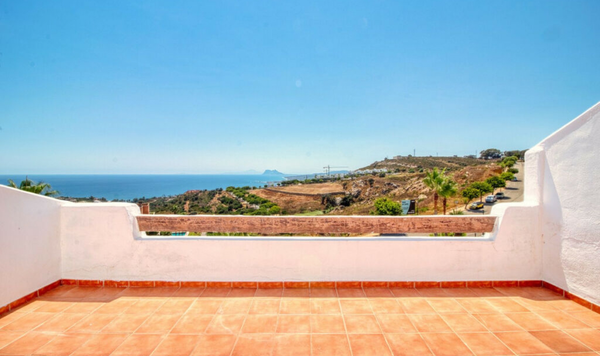 Resale - House -
Manilva