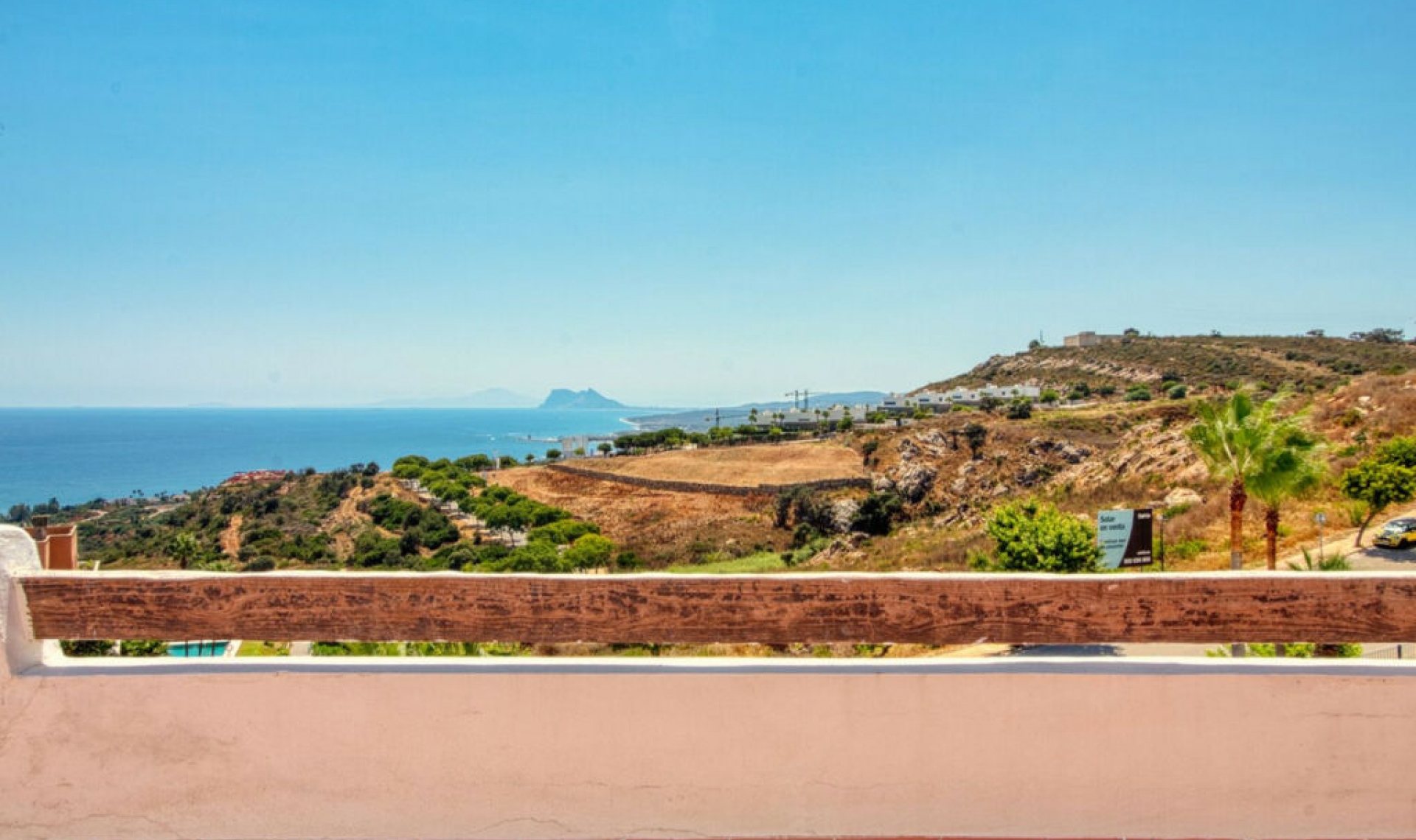 Resale - House -
Manilva