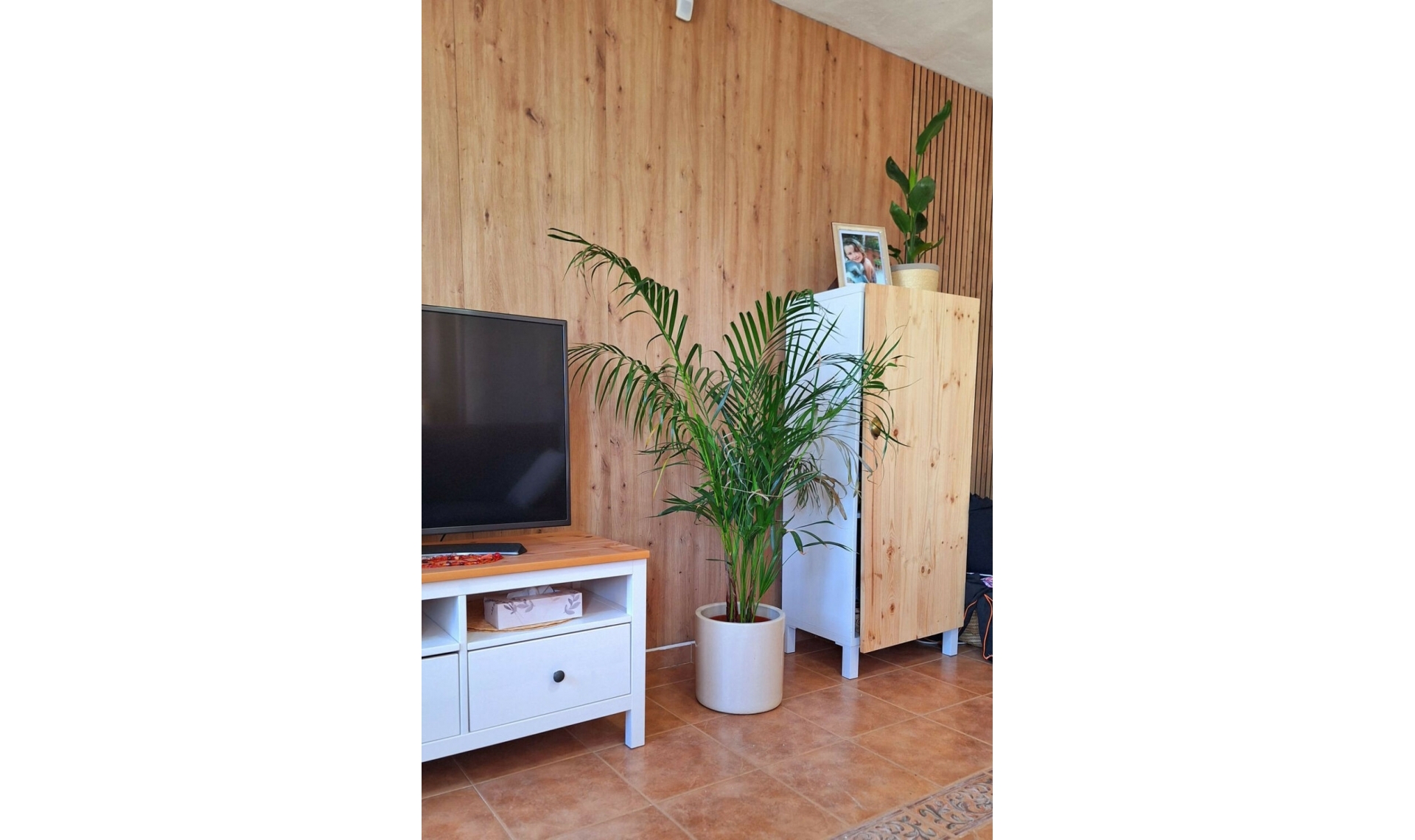 Resale - House -
Manilva