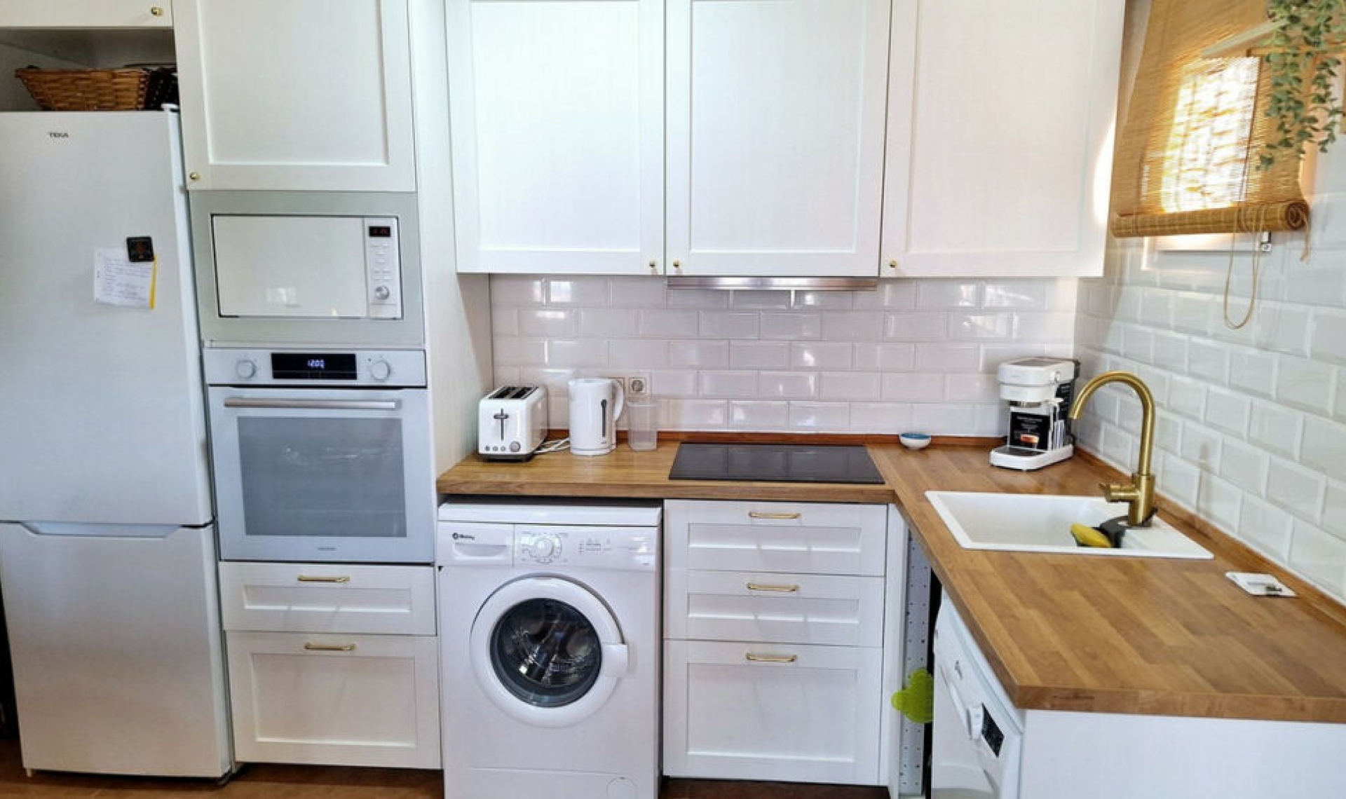 Resale - House -
Manilva