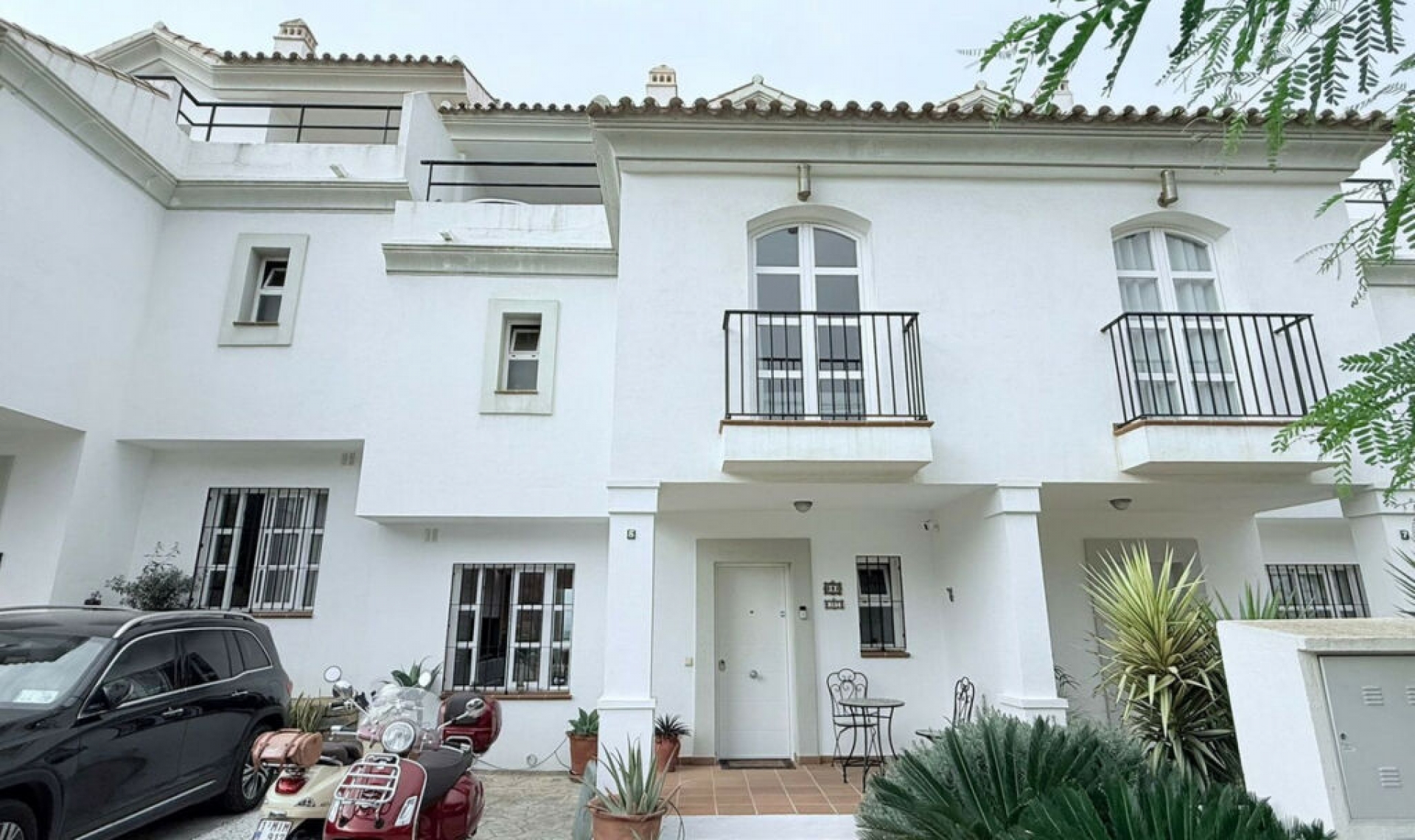 Resale - House -
Manilva