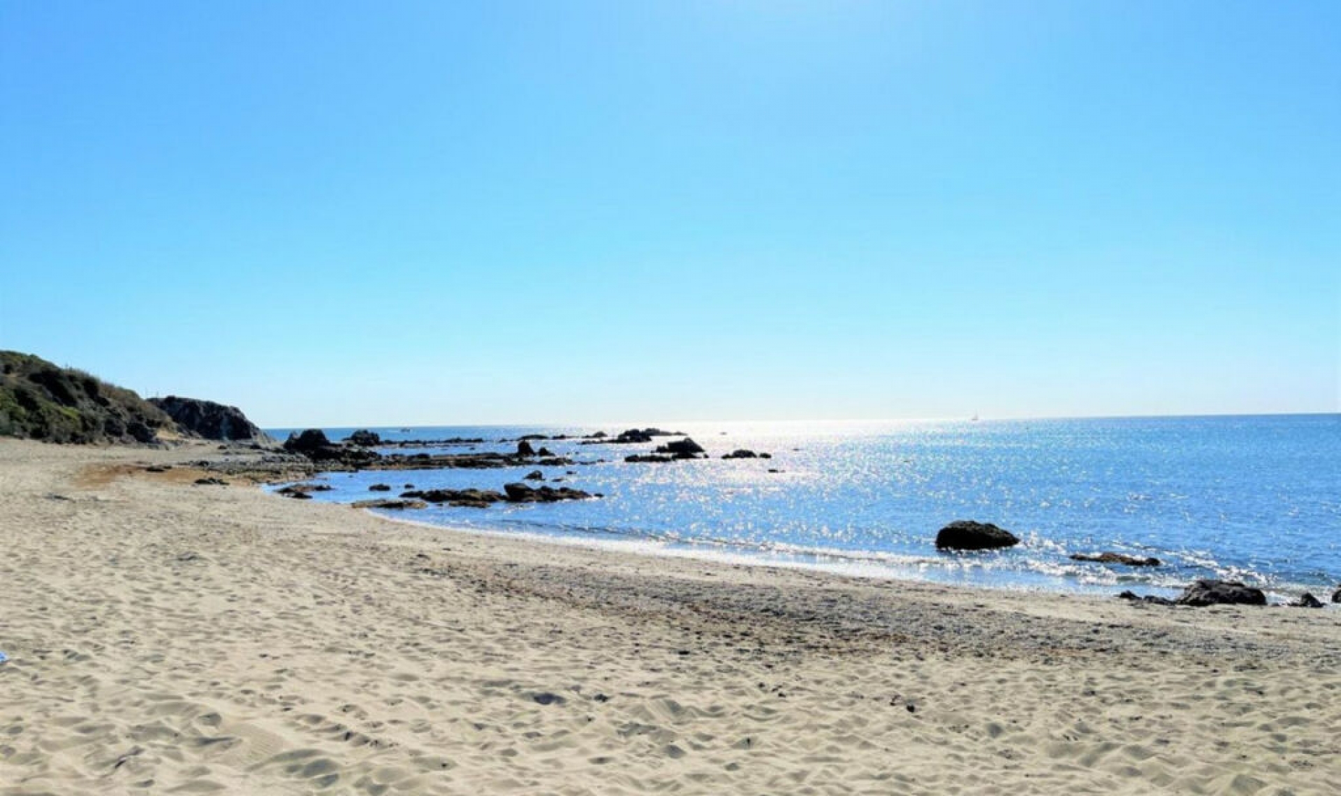 Resale - House -
Manilva