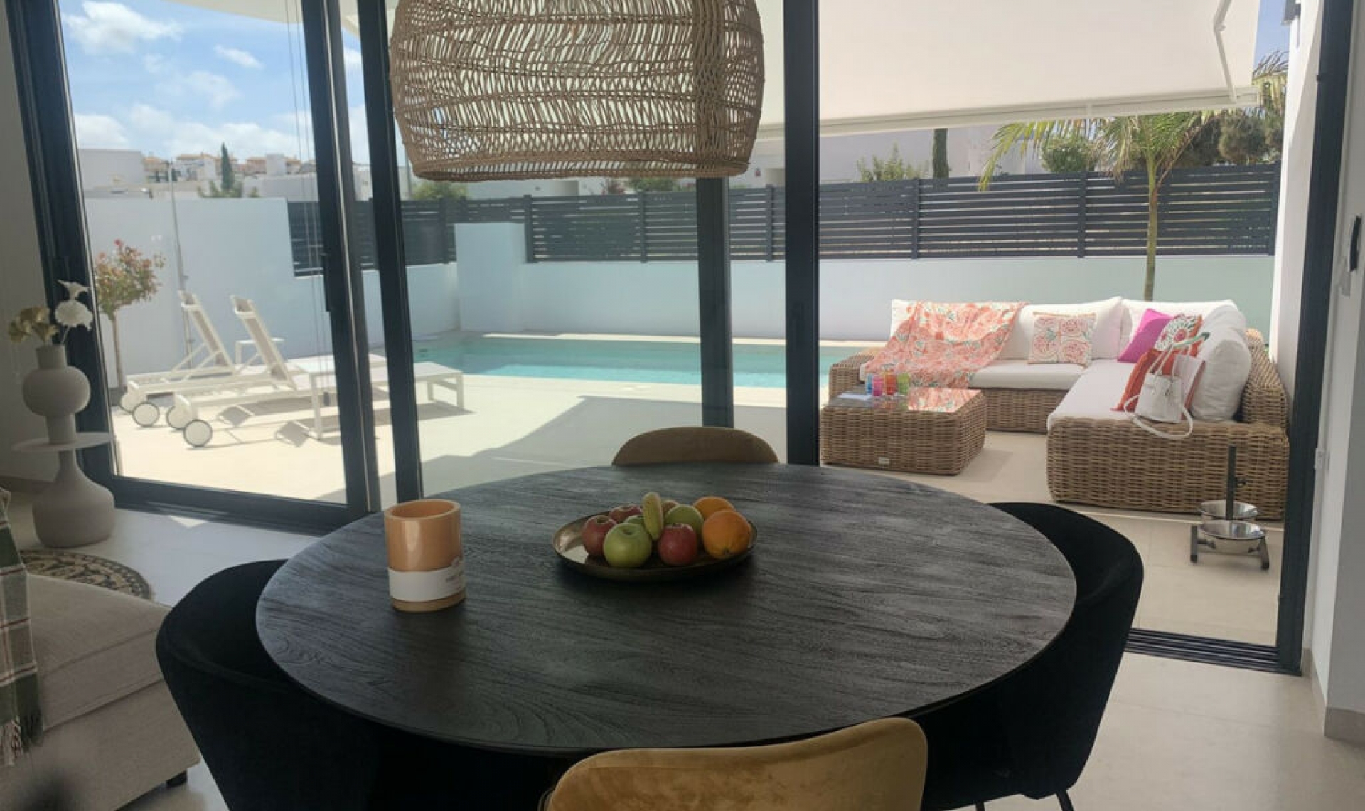 Resale - House -
Mar de Cristal