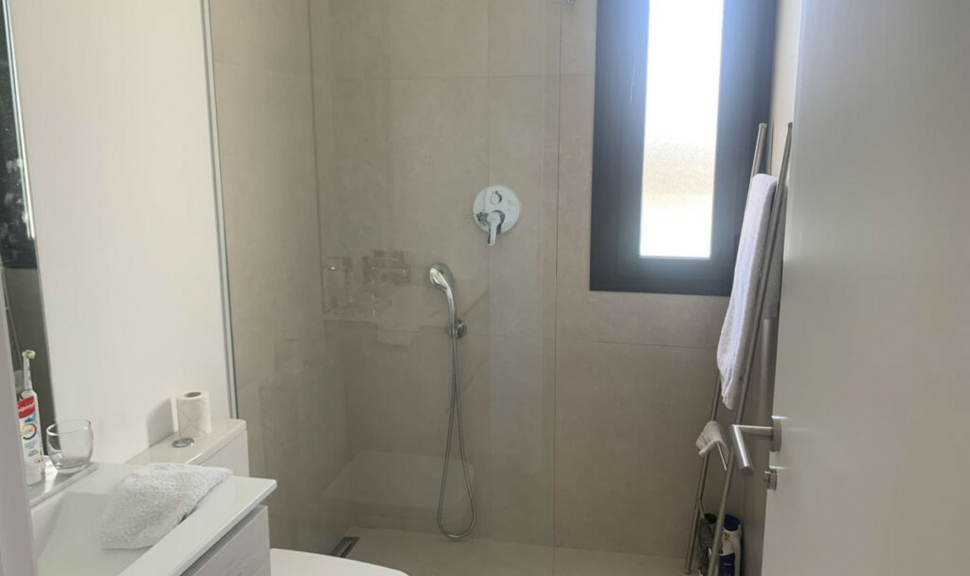 Resale - House -
Mar de Cristal