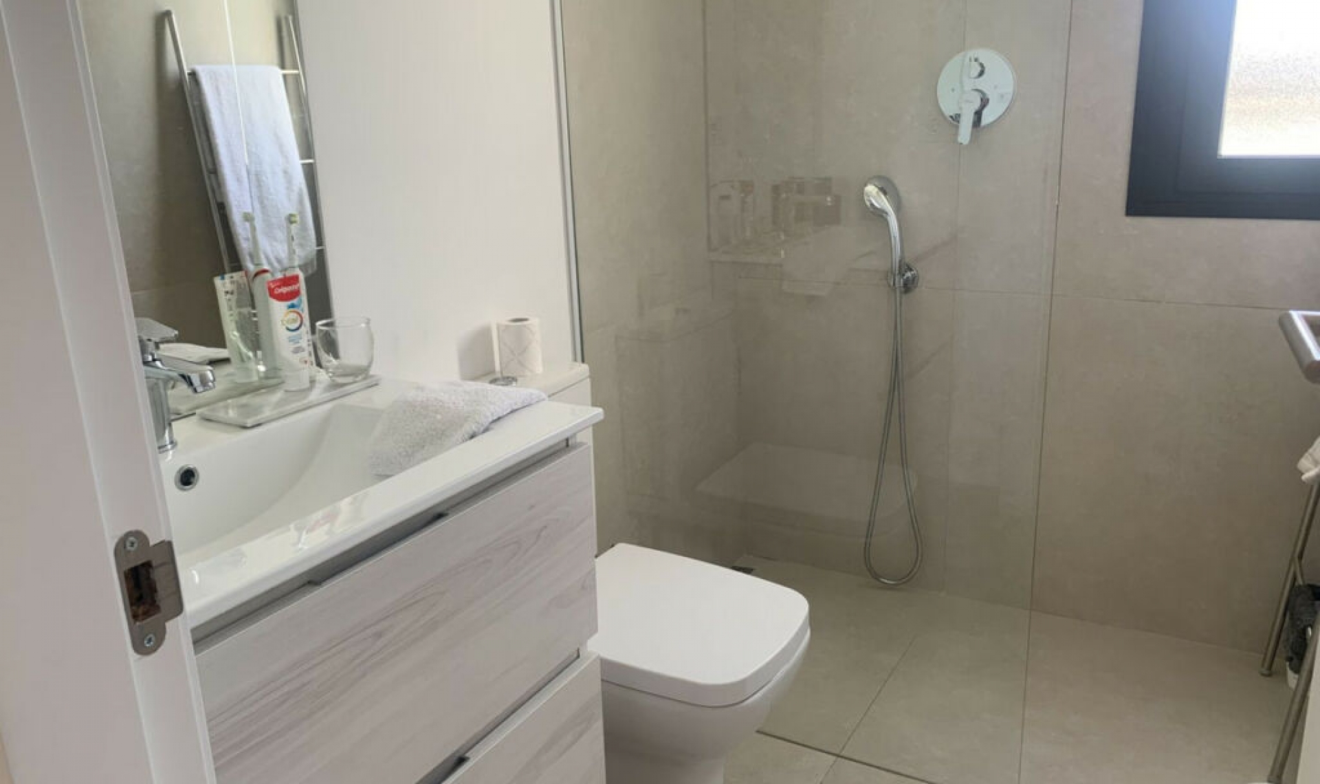 Resale - House -
Mar de Cristal