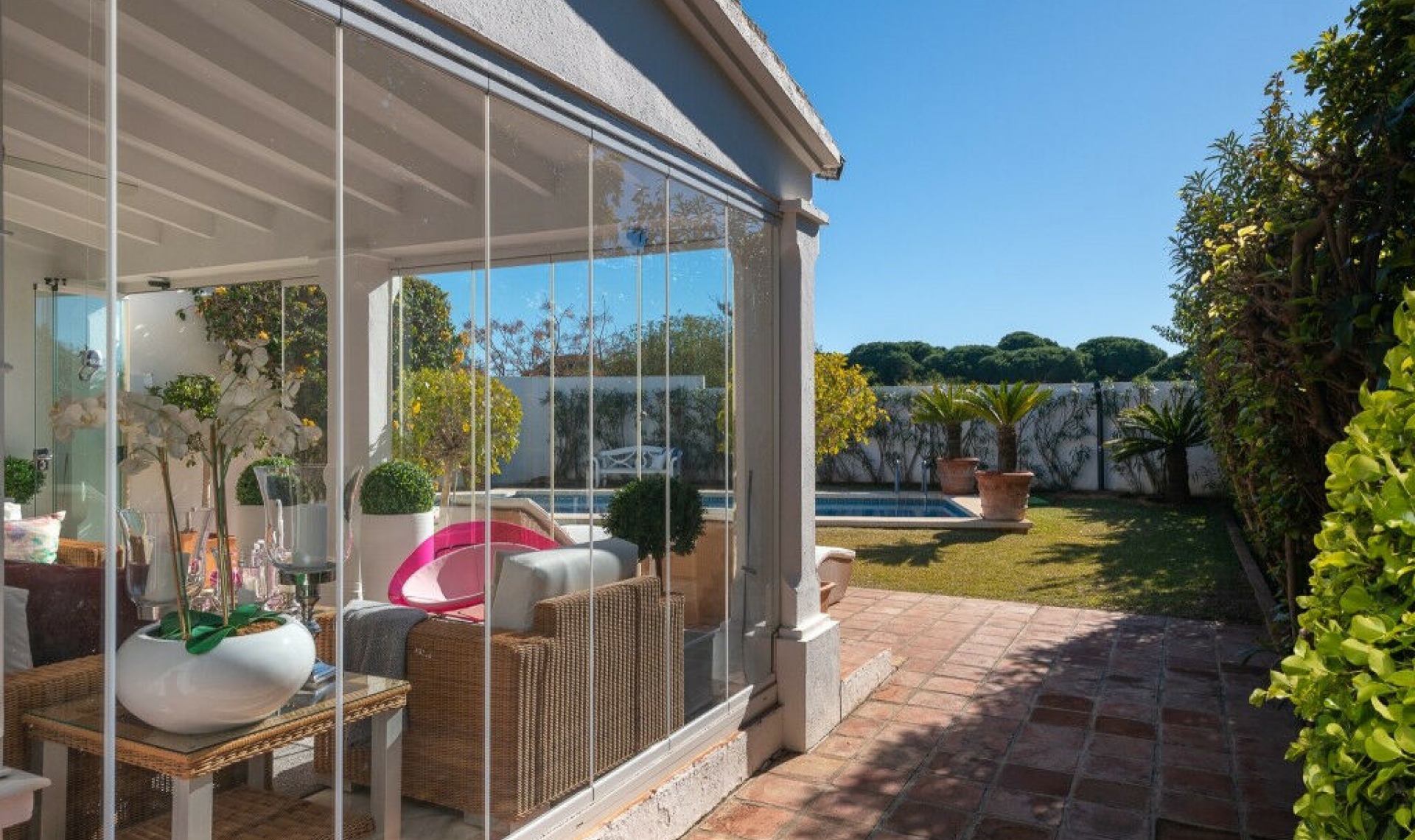 Resale - House -
Marbella